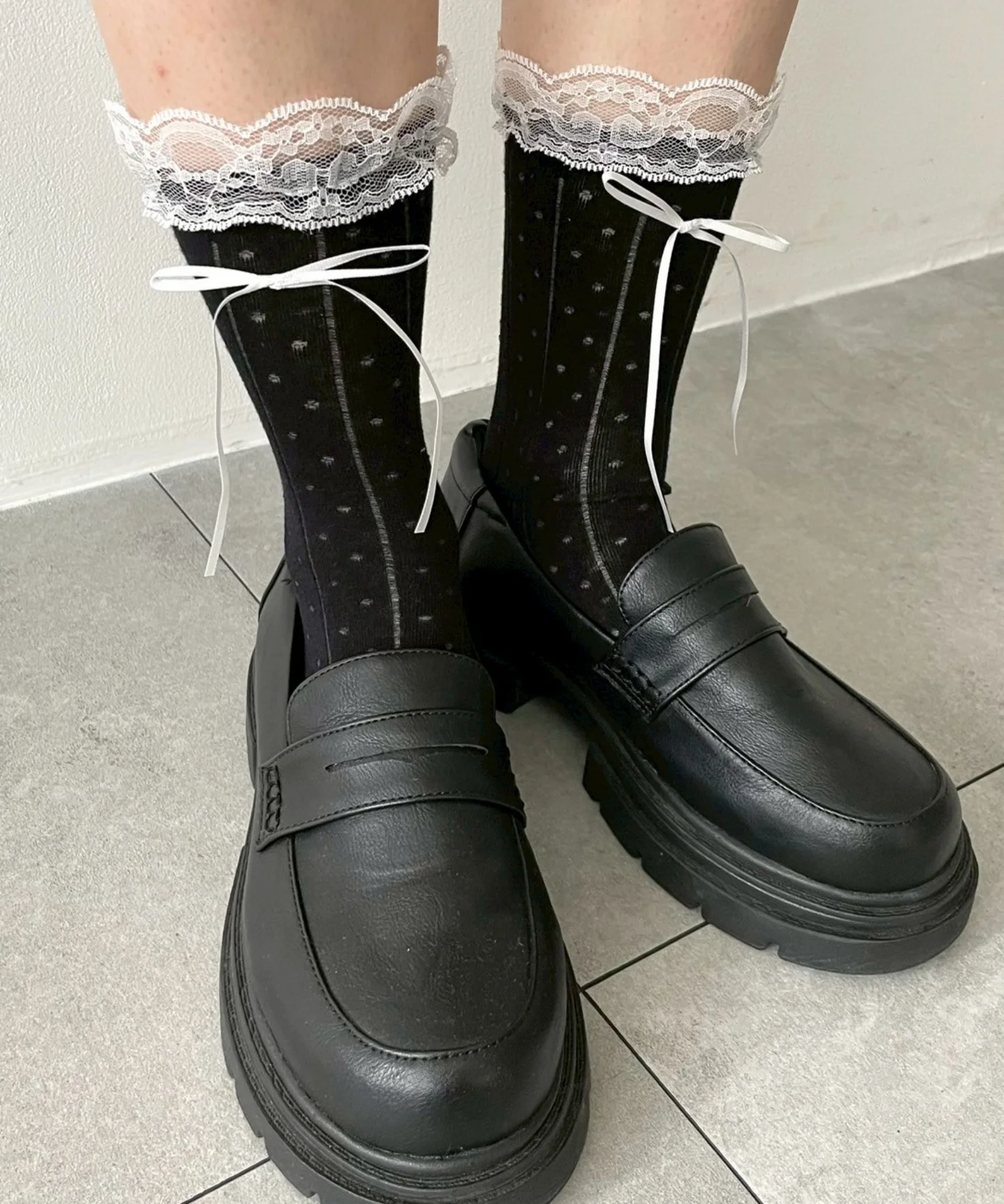 レース付きサテンリボンソックス(23-25cm) - Image 2
