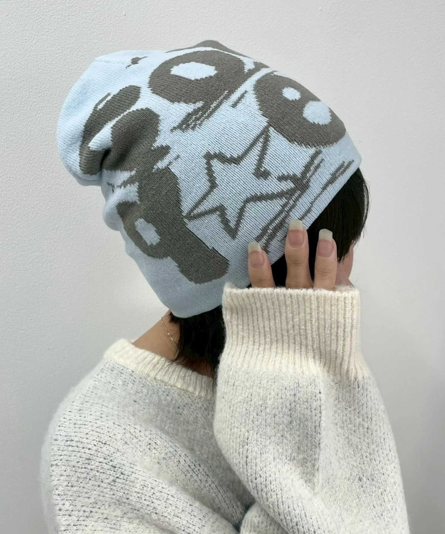 グラフィティニットキャップ
