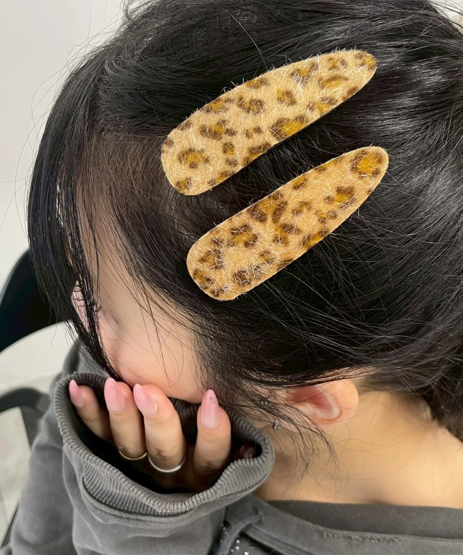 L2Pシャギーアニマルパッチンピン