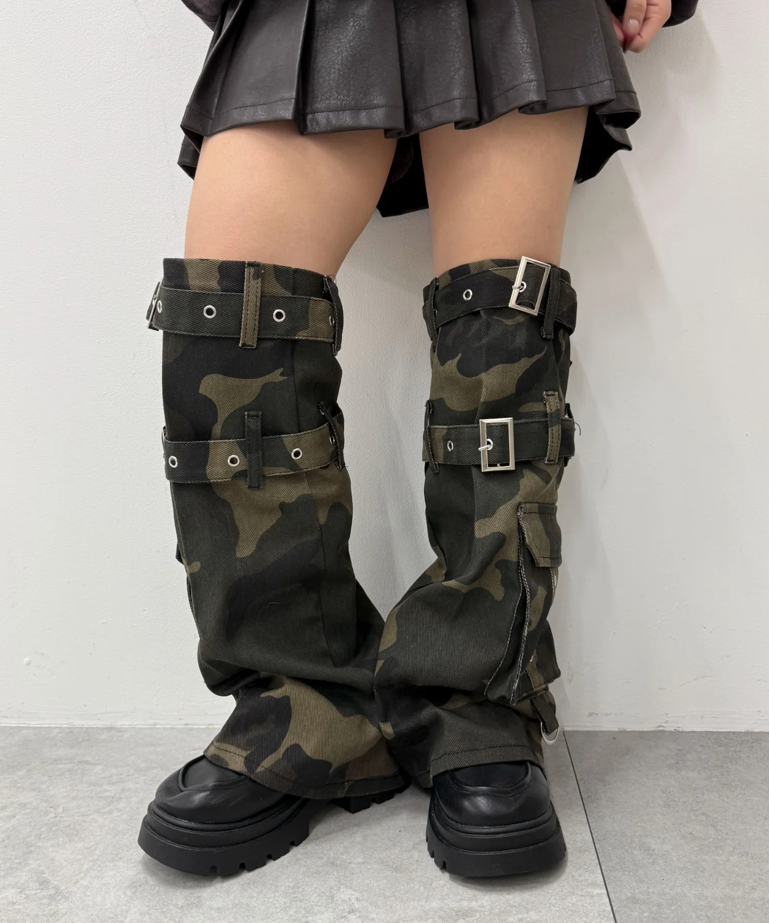 迷彩柄レッグカバー - Image 2
