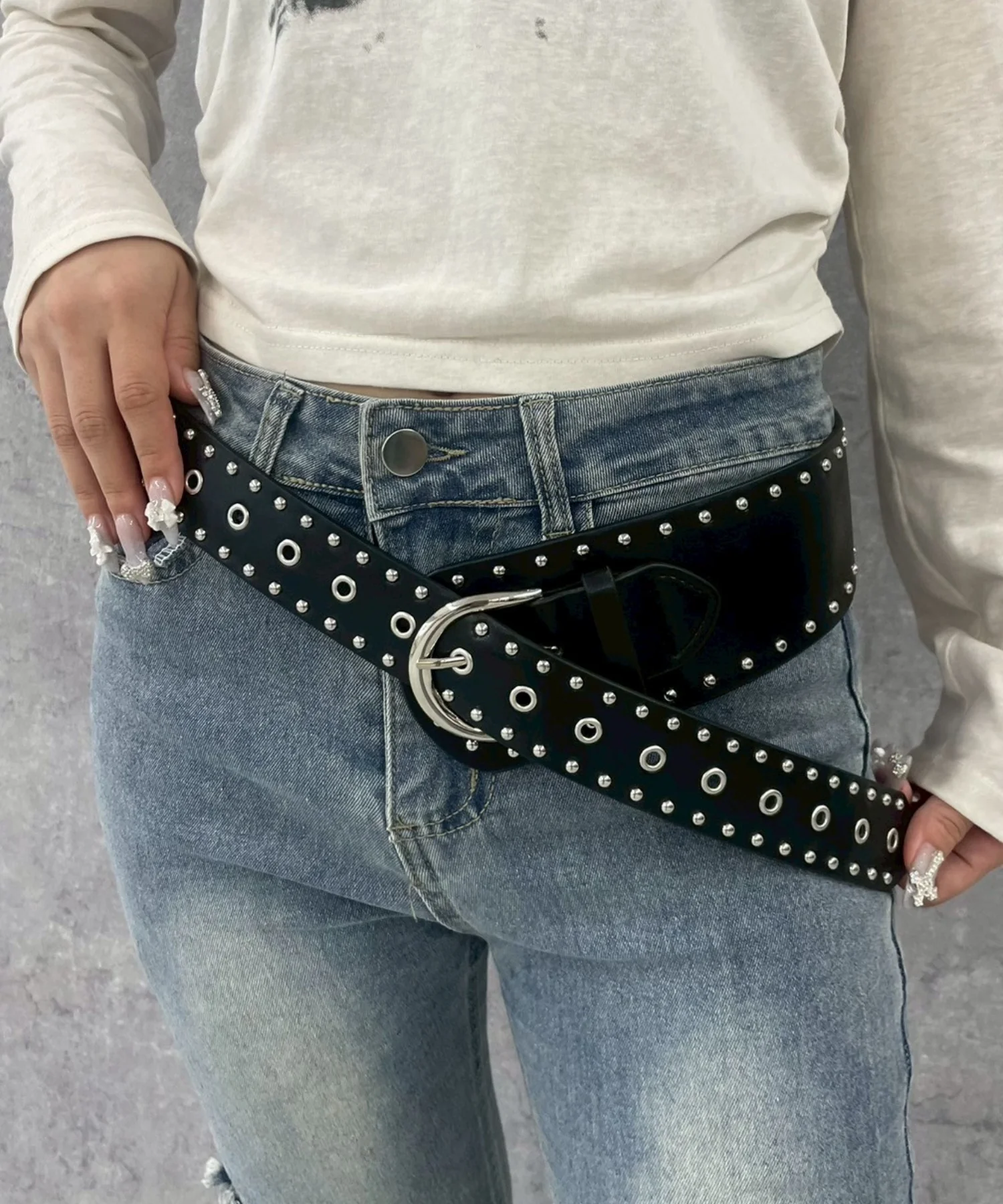 Lスタッズデザインサッシュベルト - Image 2
