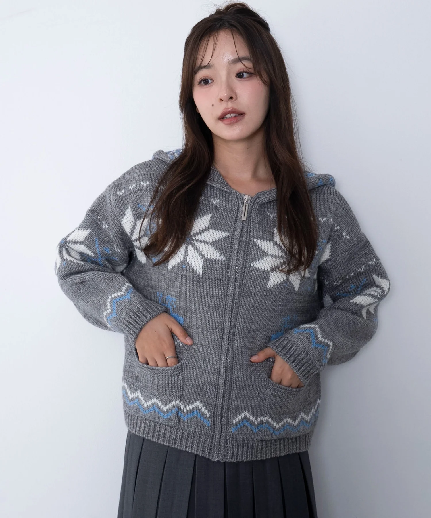 雪柄ZIPフードカーディガン - Image 10