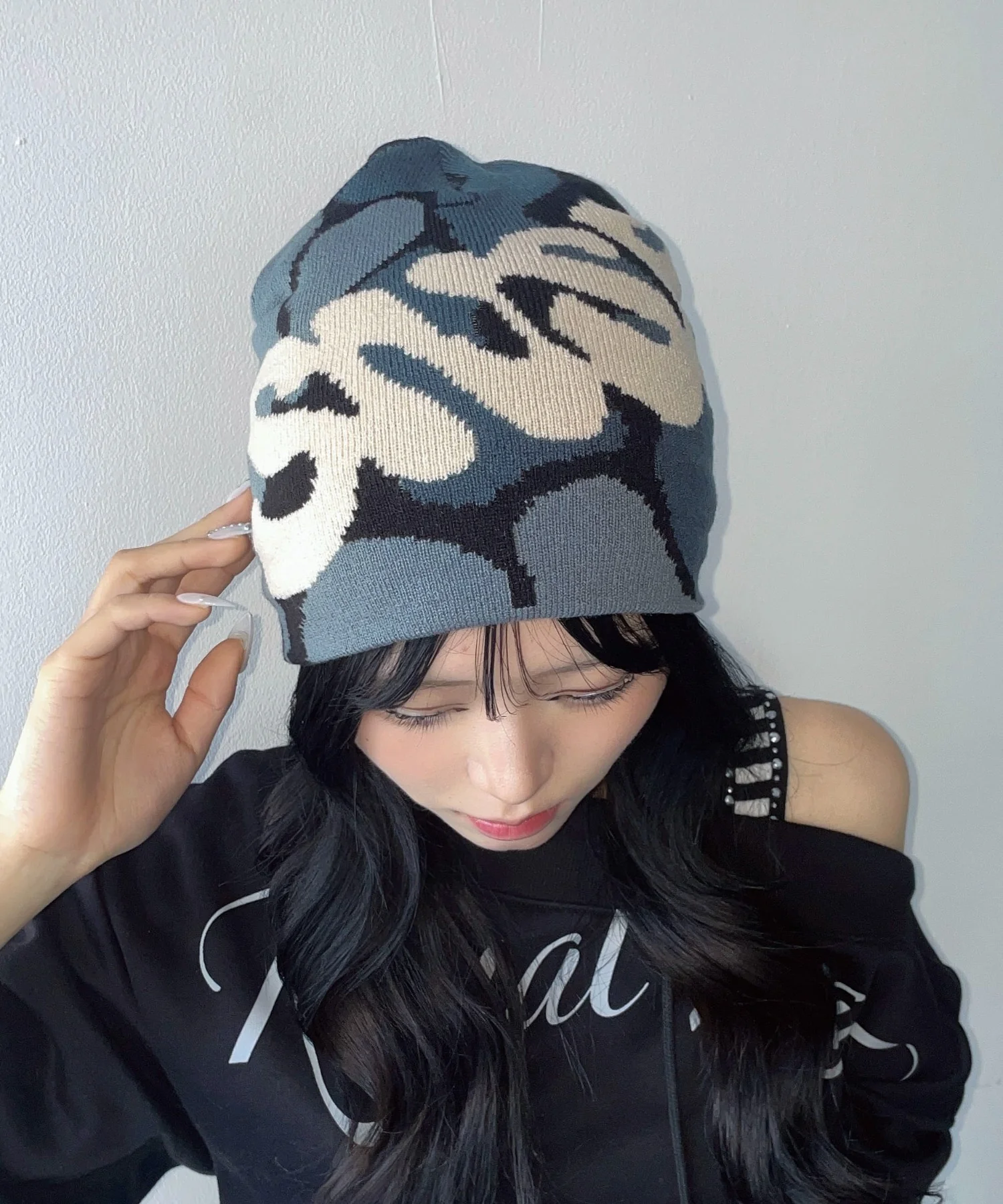 SNSEデザインビーニー - Image 2