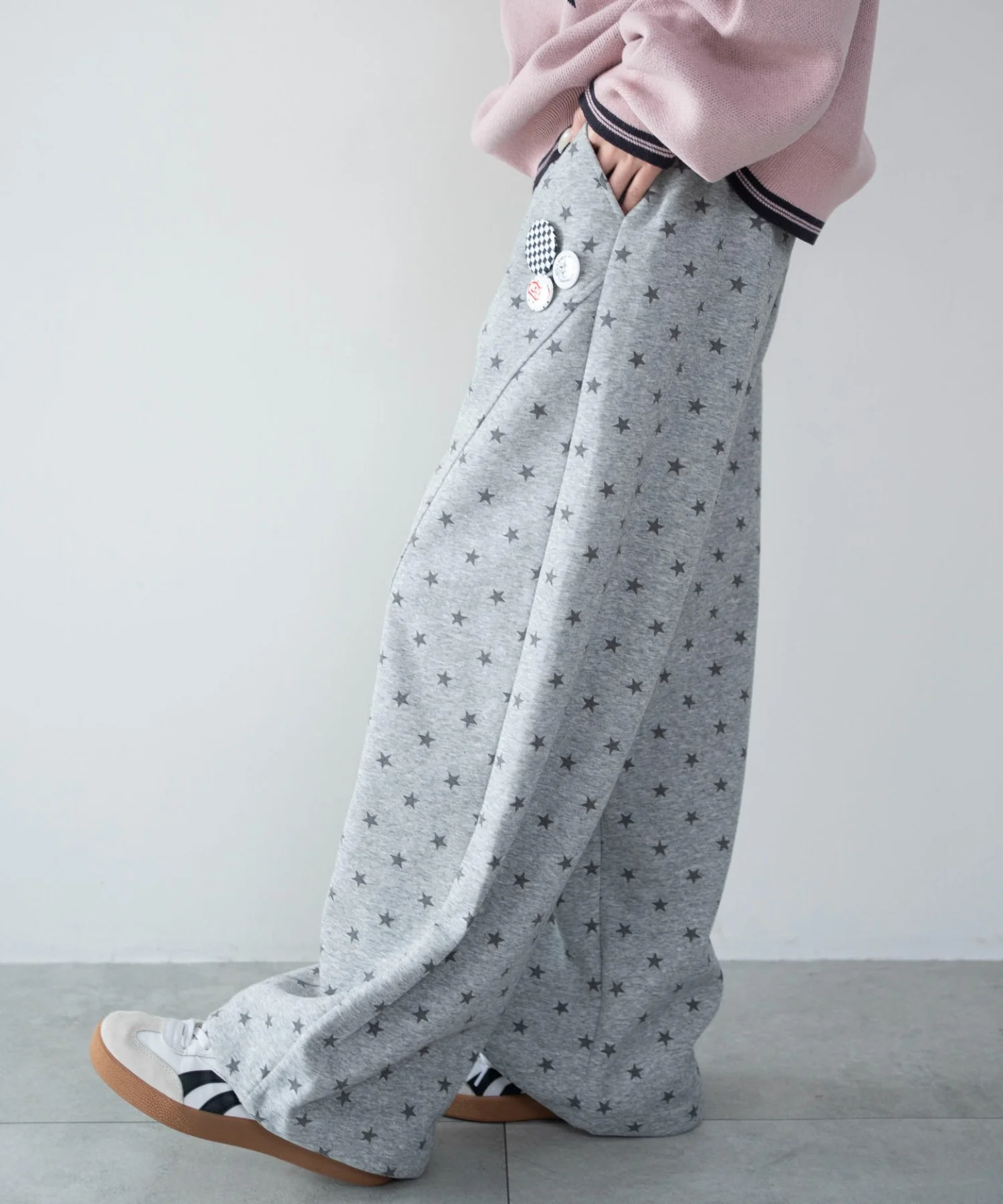 バッチ付きスタースウェットパンツ - Image 5