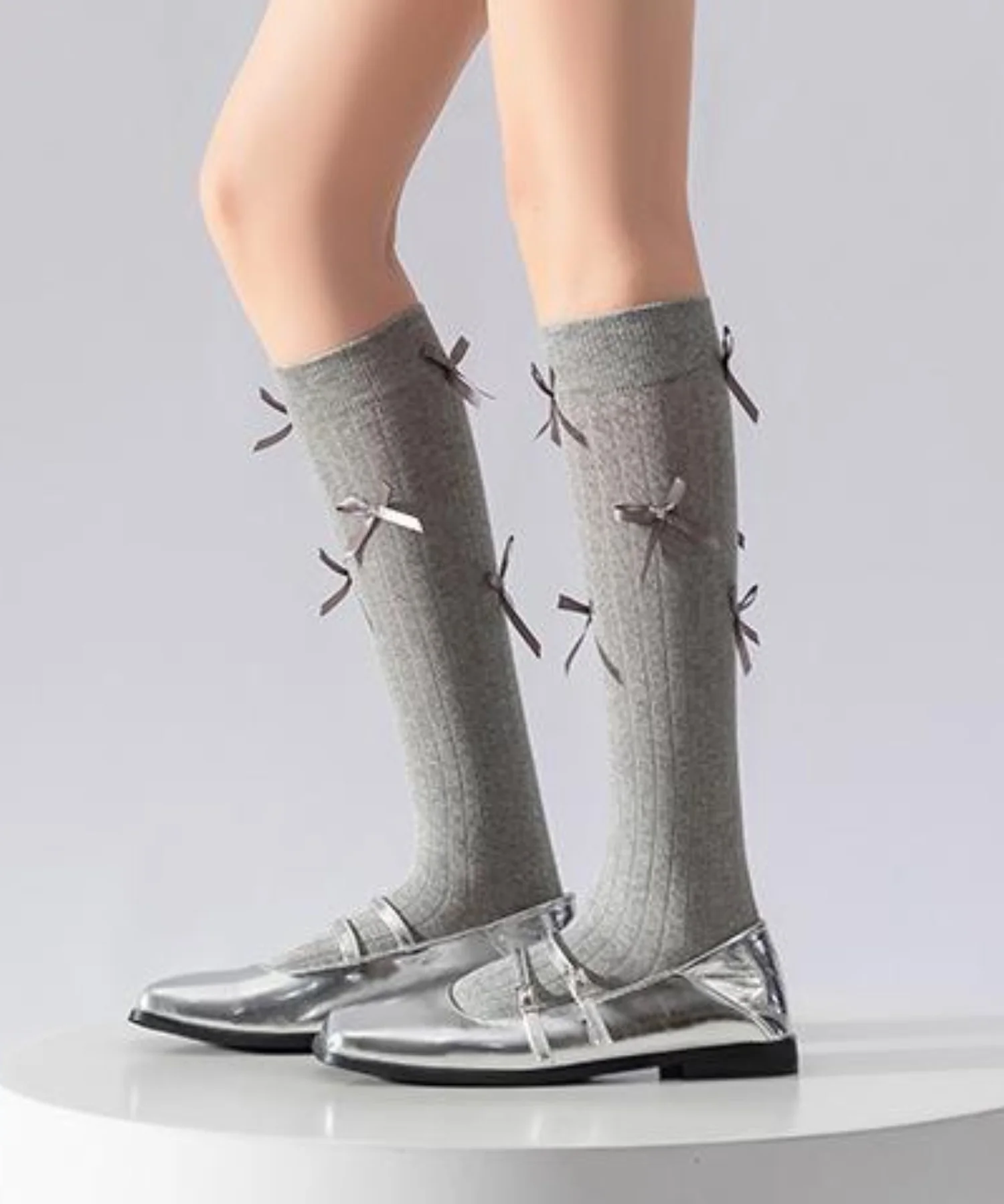 リボン付きハイソックス(23-25cm) - Image 2