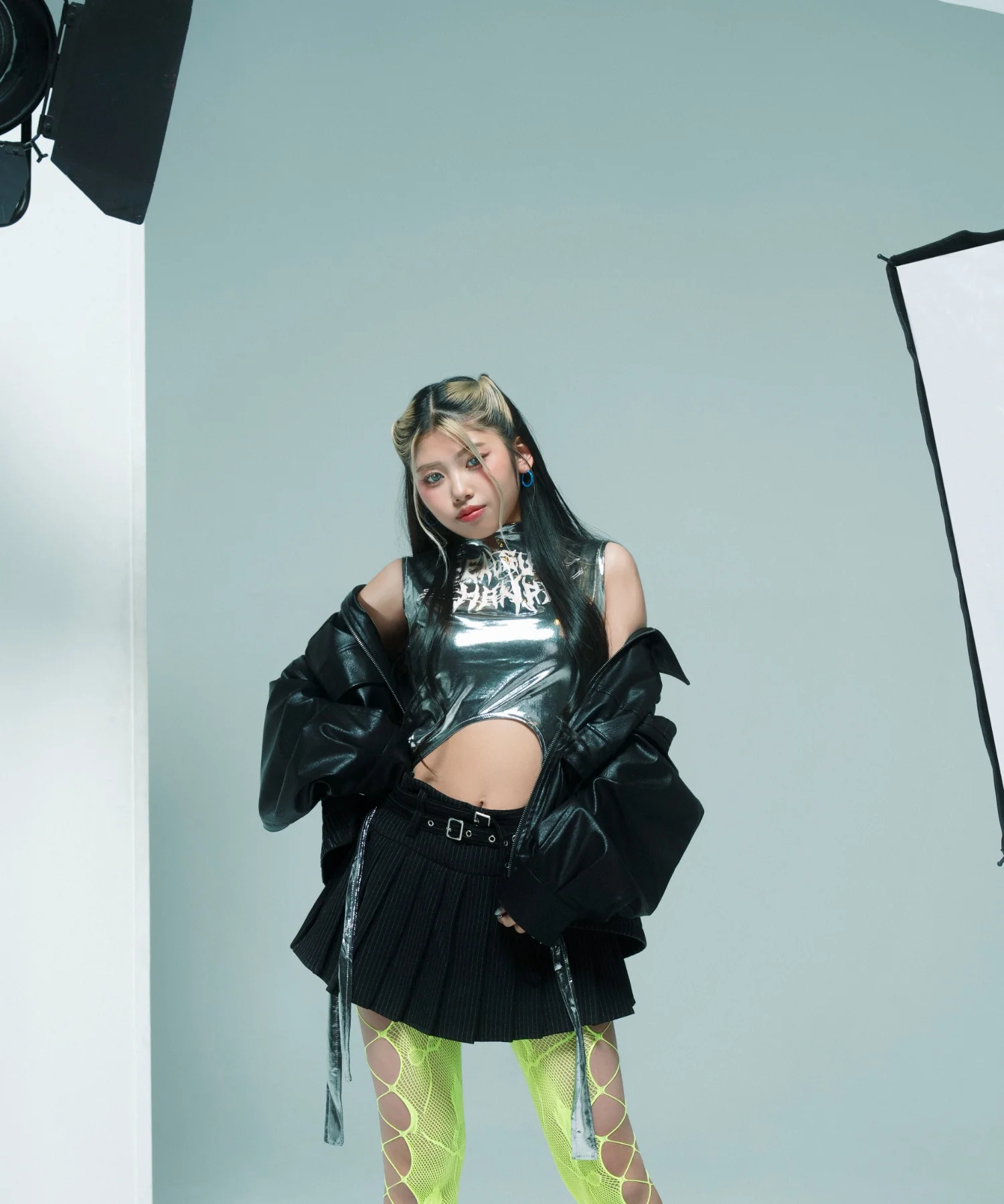 シルバートップスカーゴパンツセット - Image 4