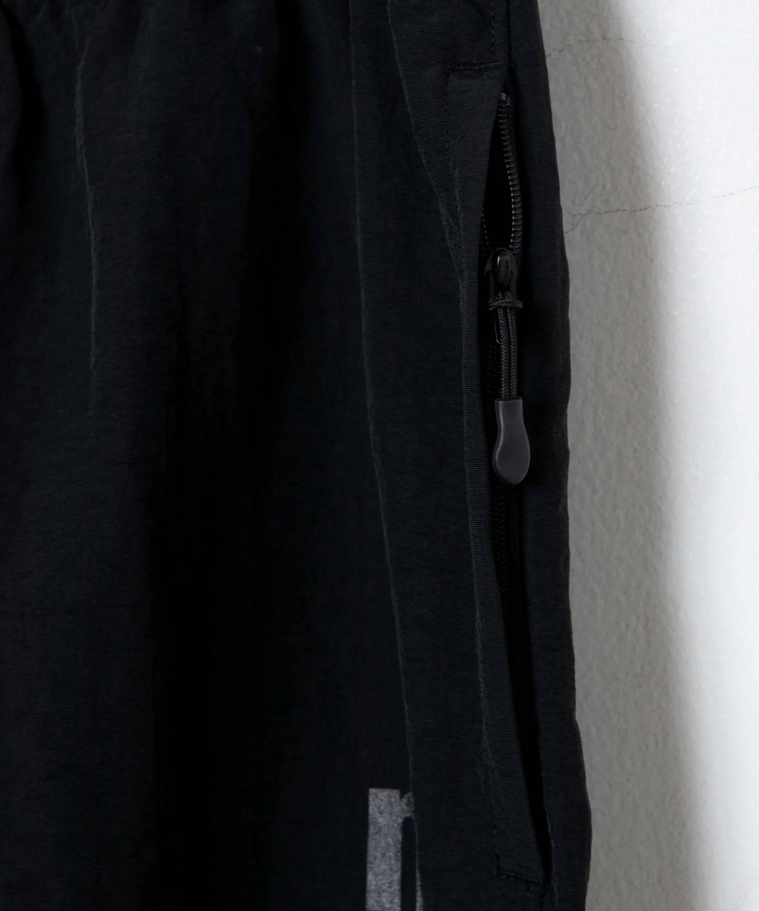 NYLON TRACK PANTS - Image 9