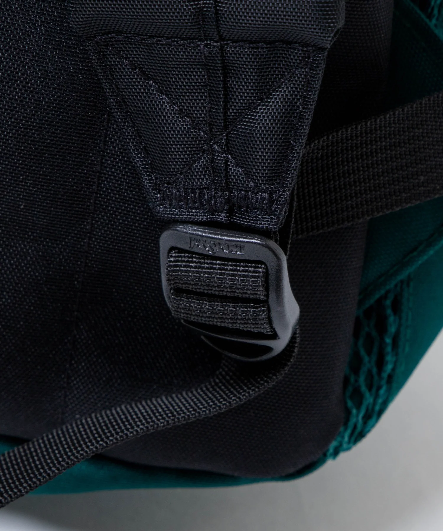JANSPORT CROSSTOWN - Image 16
