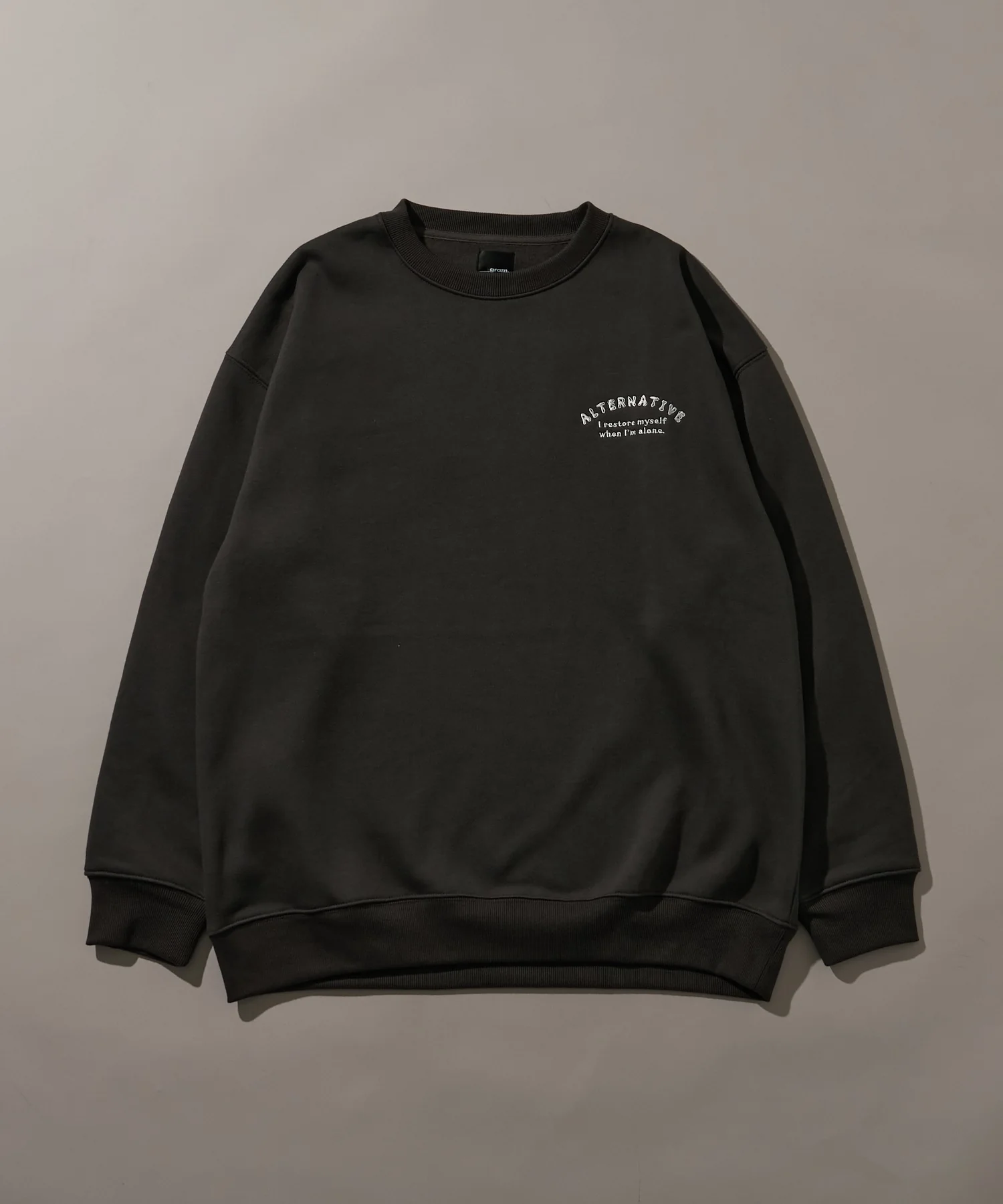 ストレートラインロゴグラフィックプルオーバー - Image 26