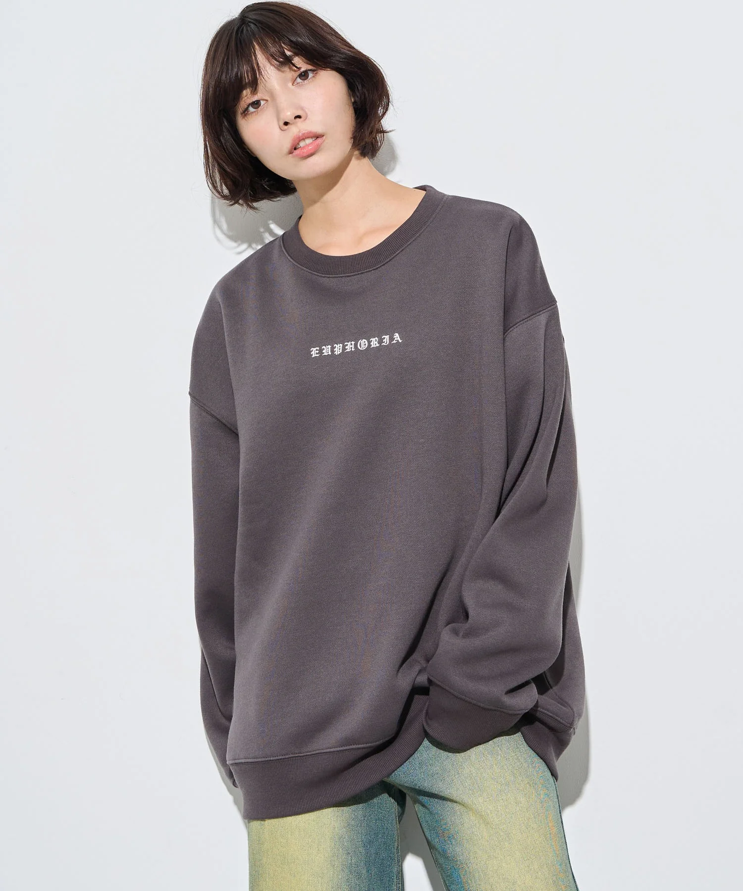 アーチバックロゴグラフィックプルオーバー - Image 11