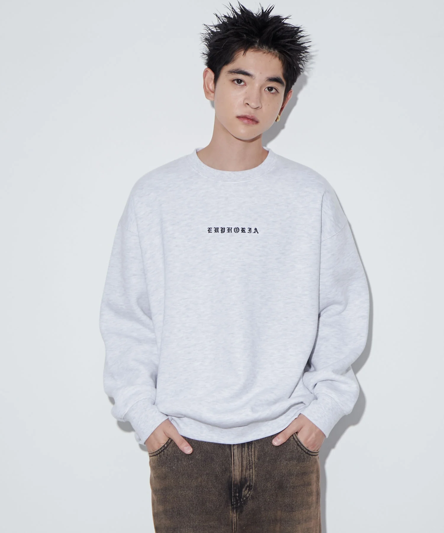アーチバックロゴグラフィックプルオーバー - Image 17