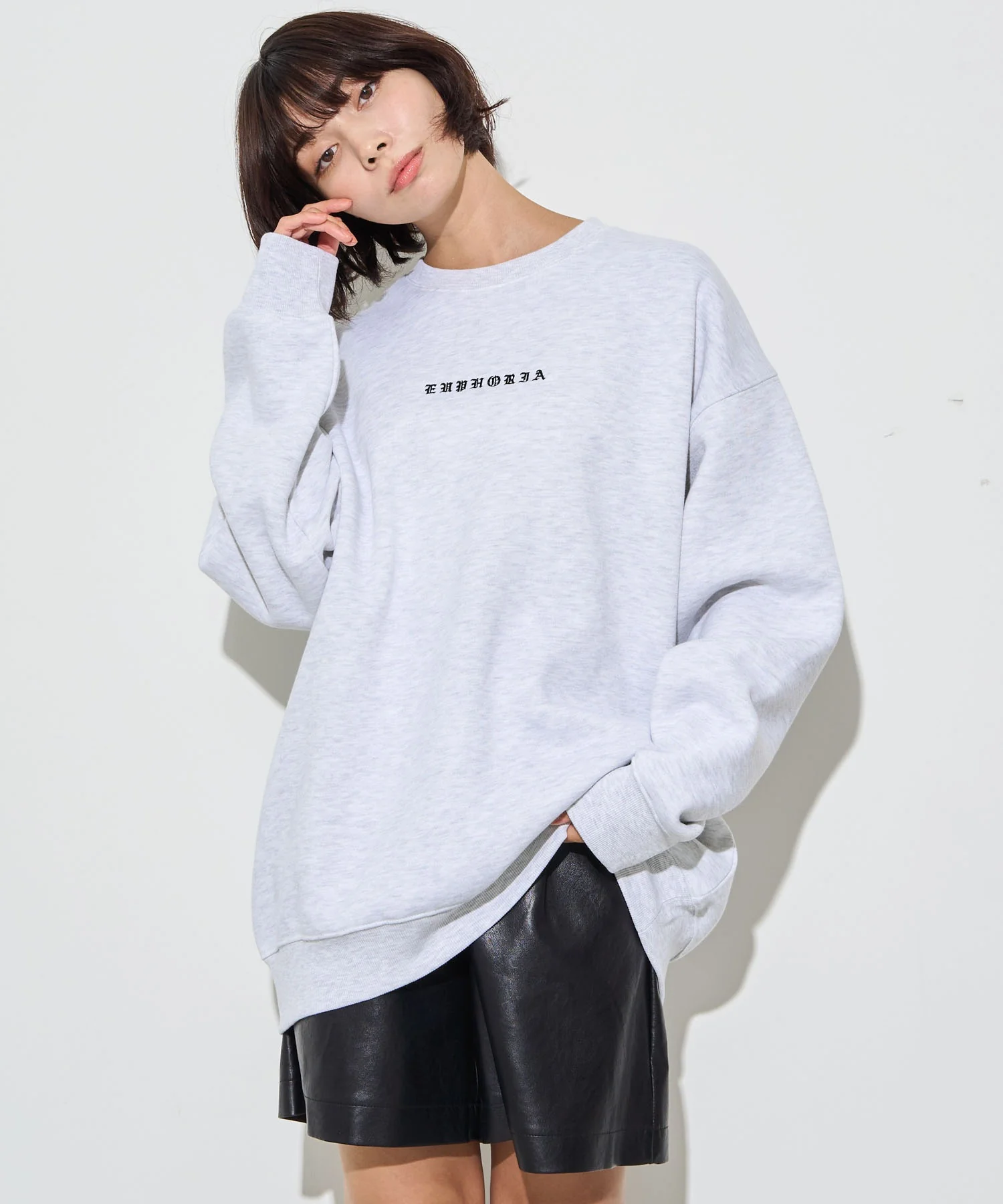 アーチバックロゴグラフィックプルオーバー - Image 2