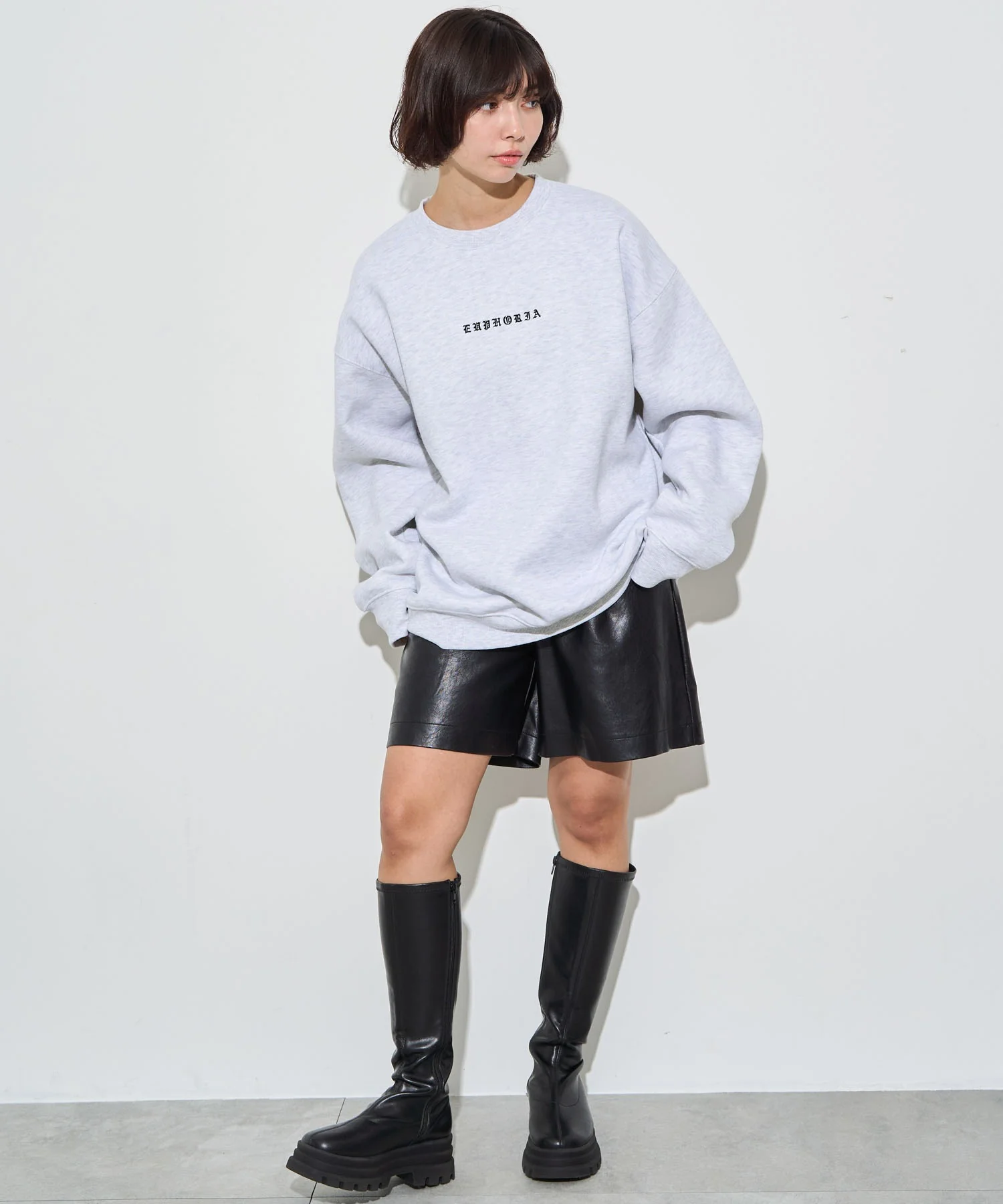 アーチバックロゴグラフィックプルオーバー - Image 22