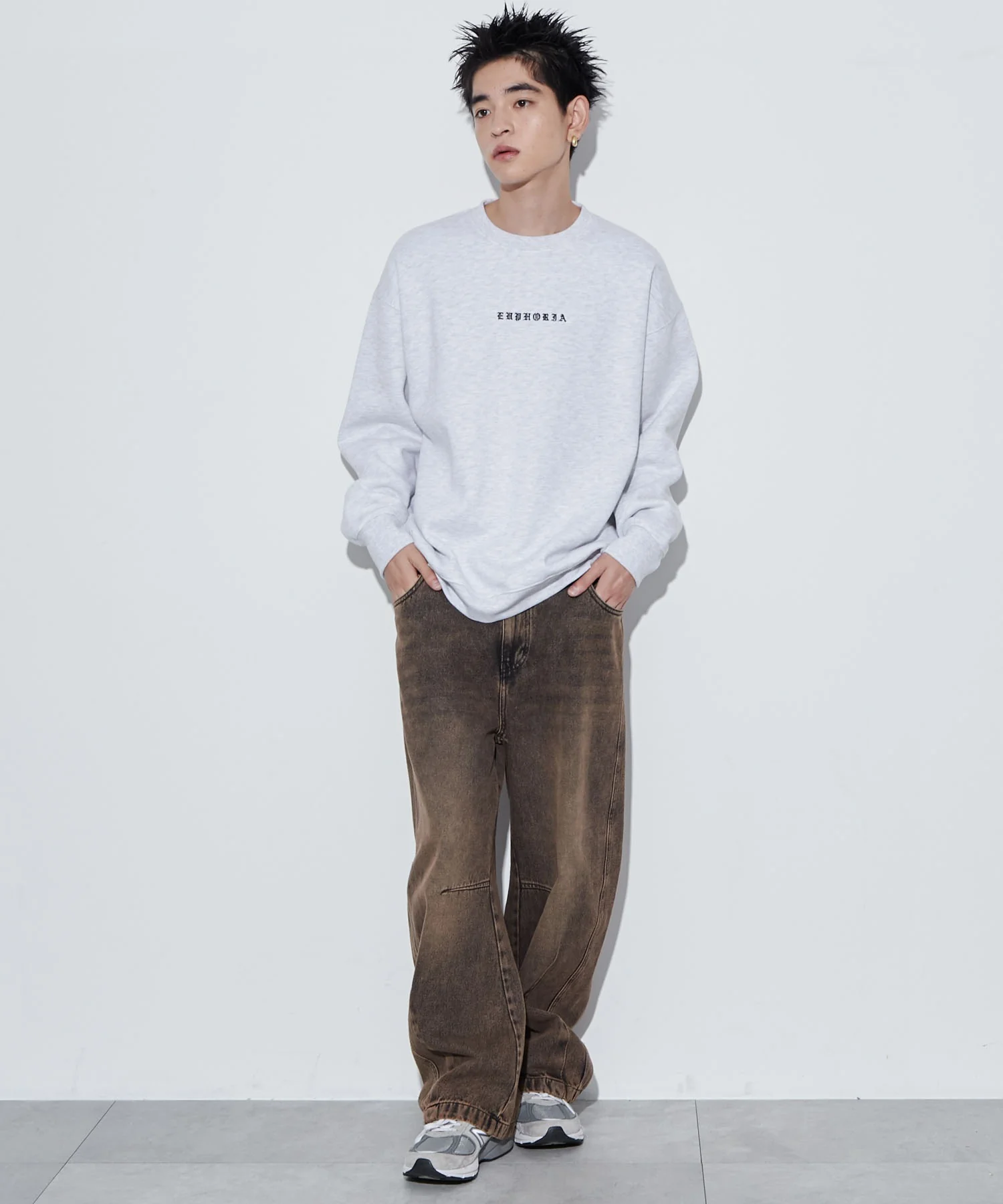 アーチバックロゴグラフィックプルオーバー - Image 5