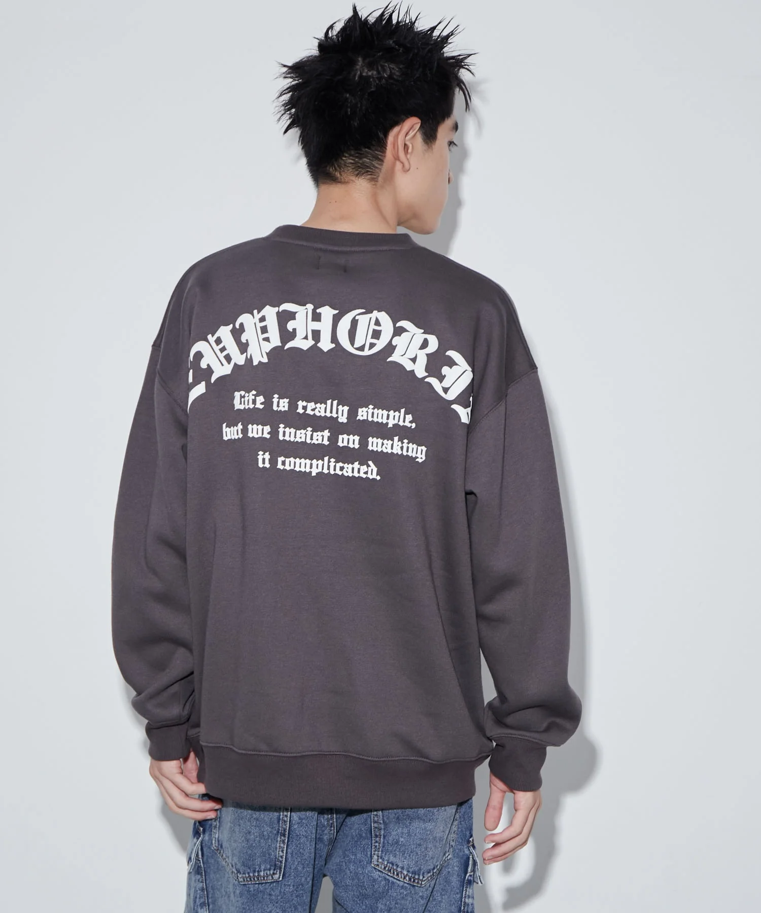 アーチバックロゴグラフィックプルオーバー - Image 9