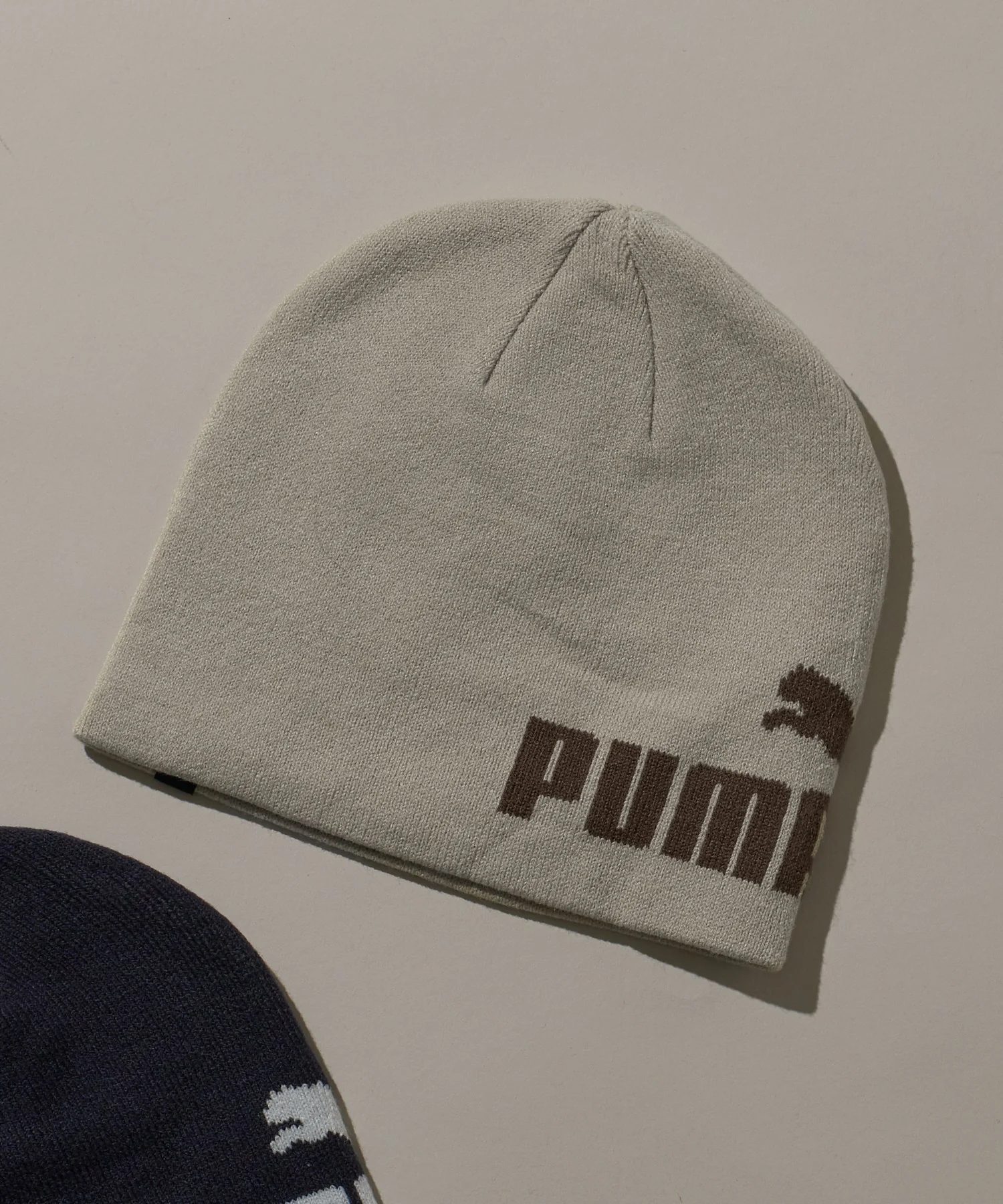 PUMA　ESSENTIALS　カフレス　ビーニー - Image 2