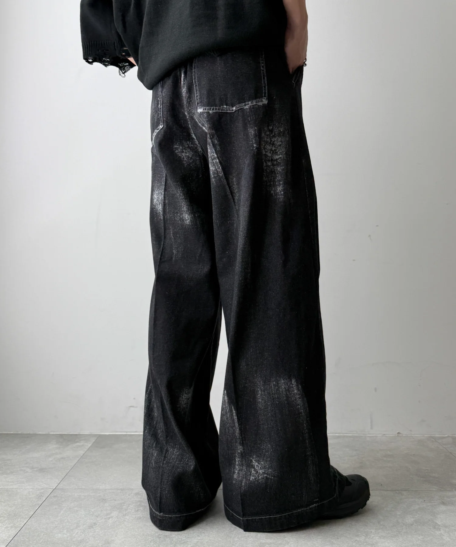 メタリックプリントデニムパンツ - Image 14