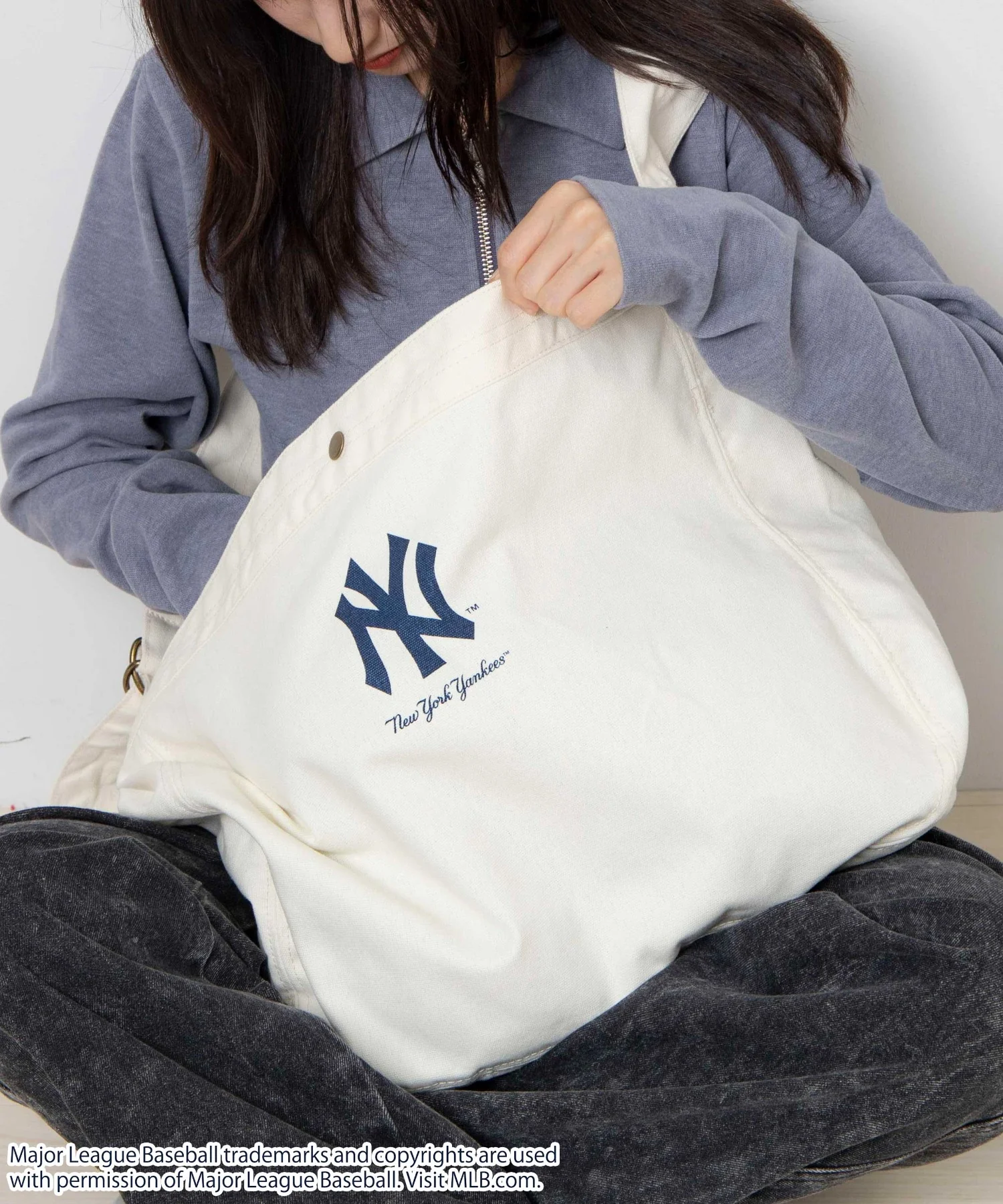 MLBキャンバスショルダーバッグ - Image 6