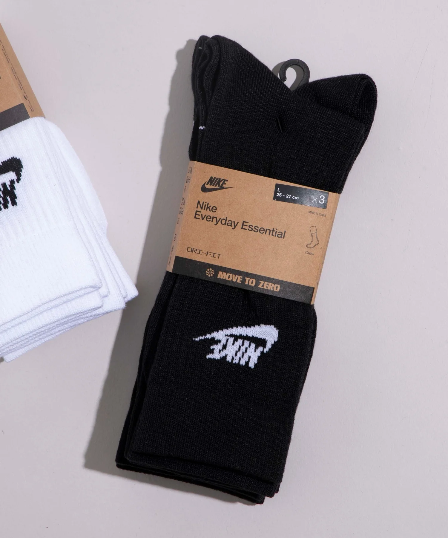 NIKE　NSW　エブリデイエッセンシャルクルーソックス(25-27cm) - Image 2