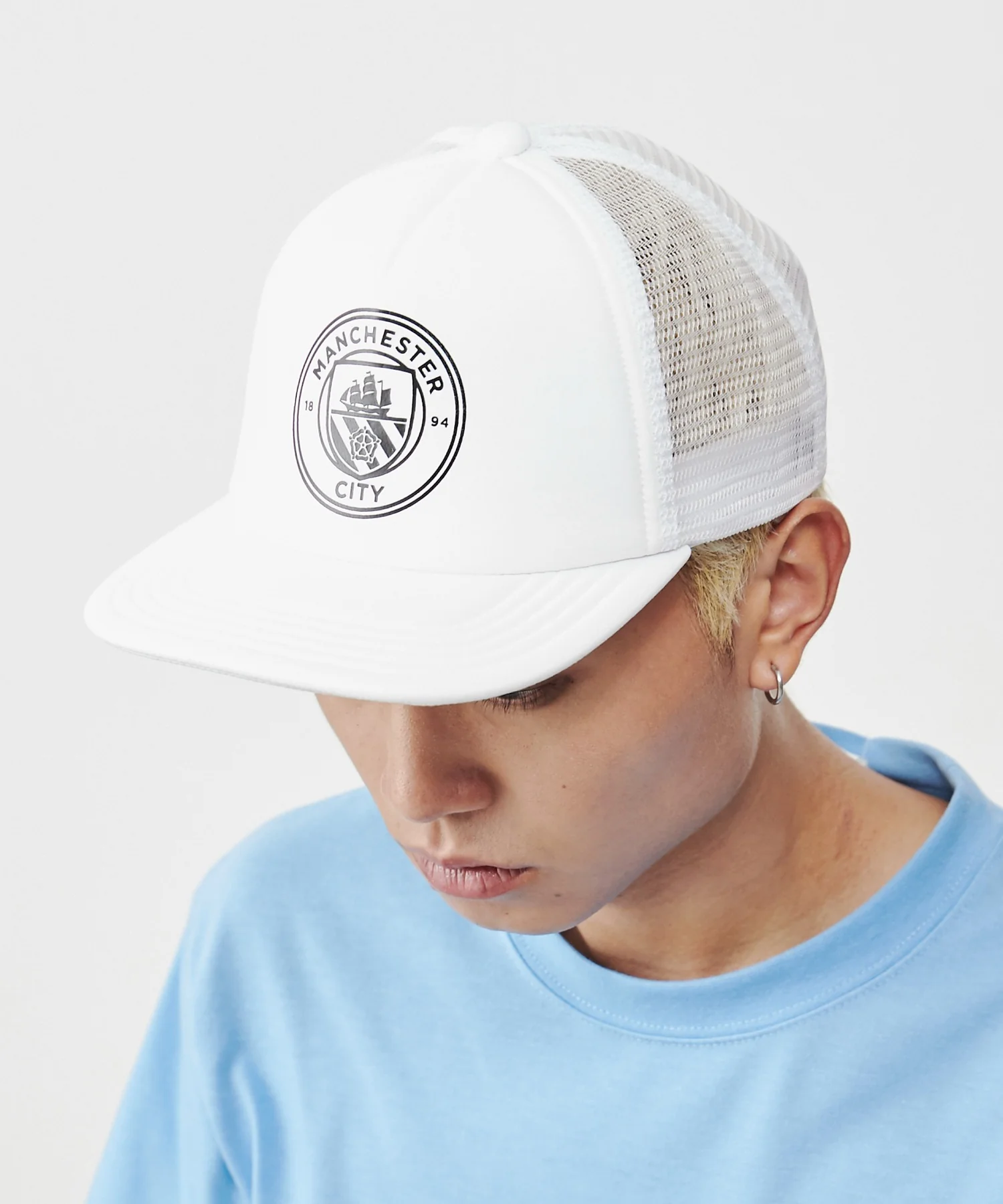 マンチェスターシティエンブレムメッシュキャップ - Image 2