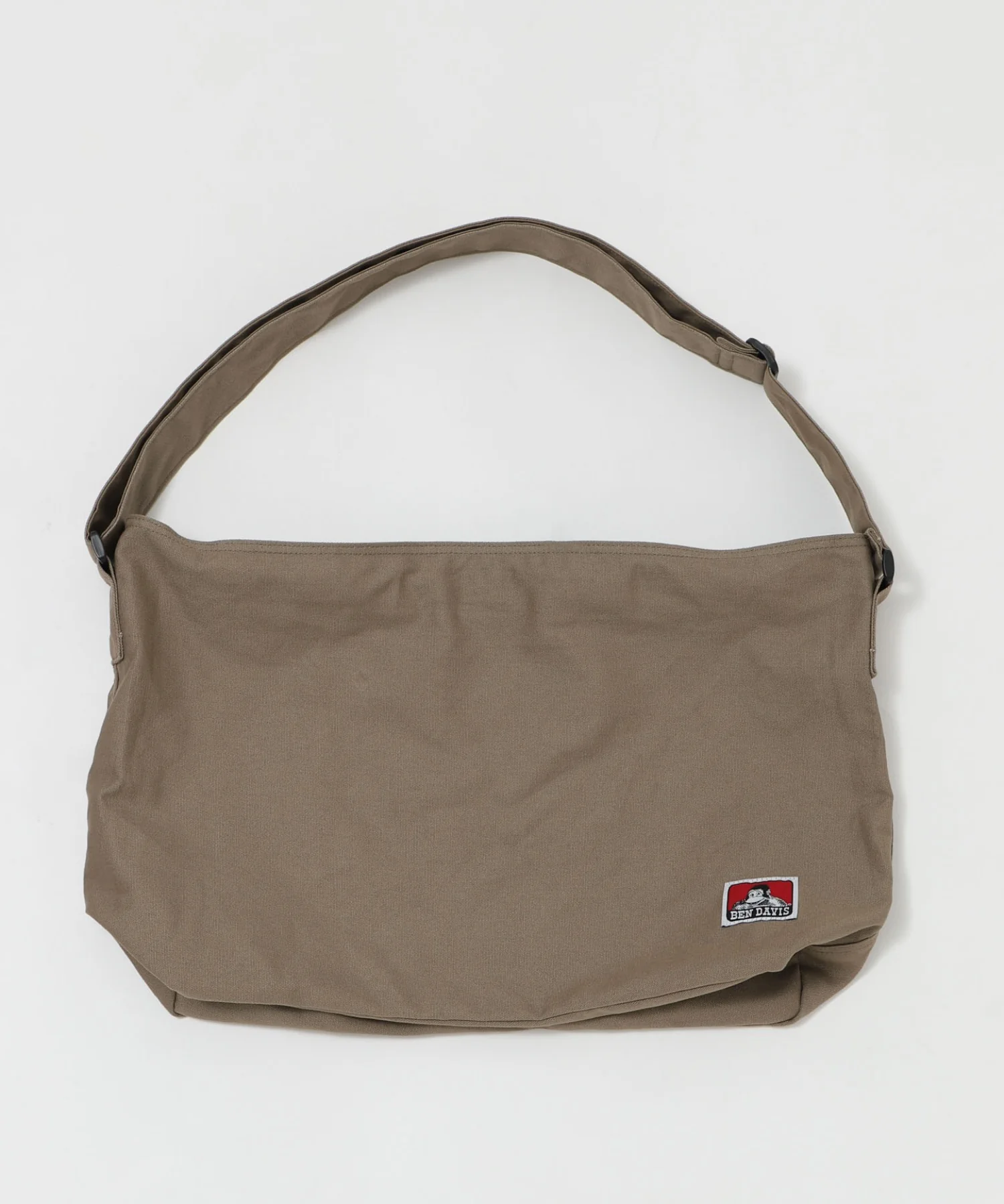 BENDAVIS BIGCANVASSHOULDER - Image 10
