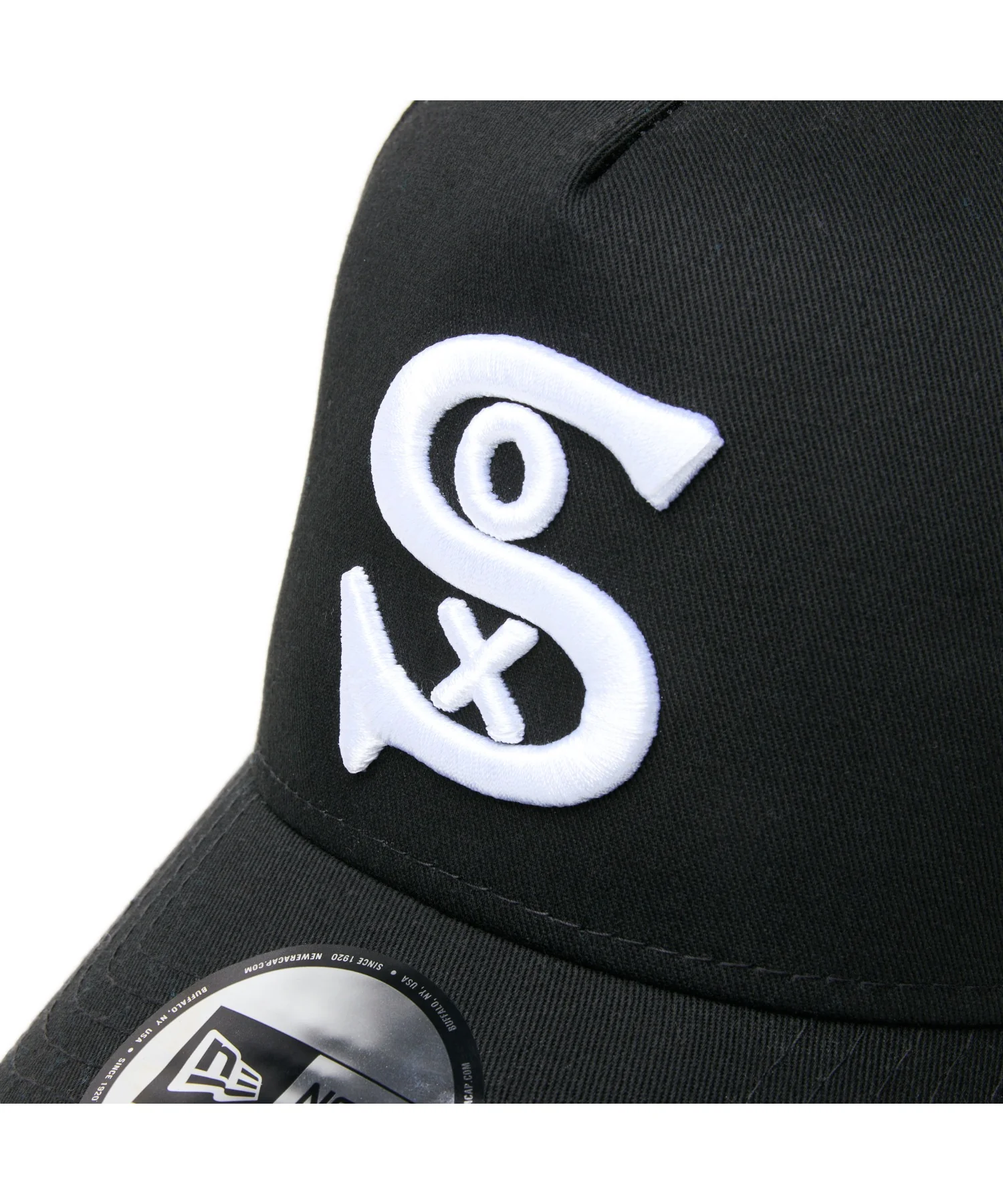 NEWERA 940AF MLBCO BLACK & WHITE - Image 25
