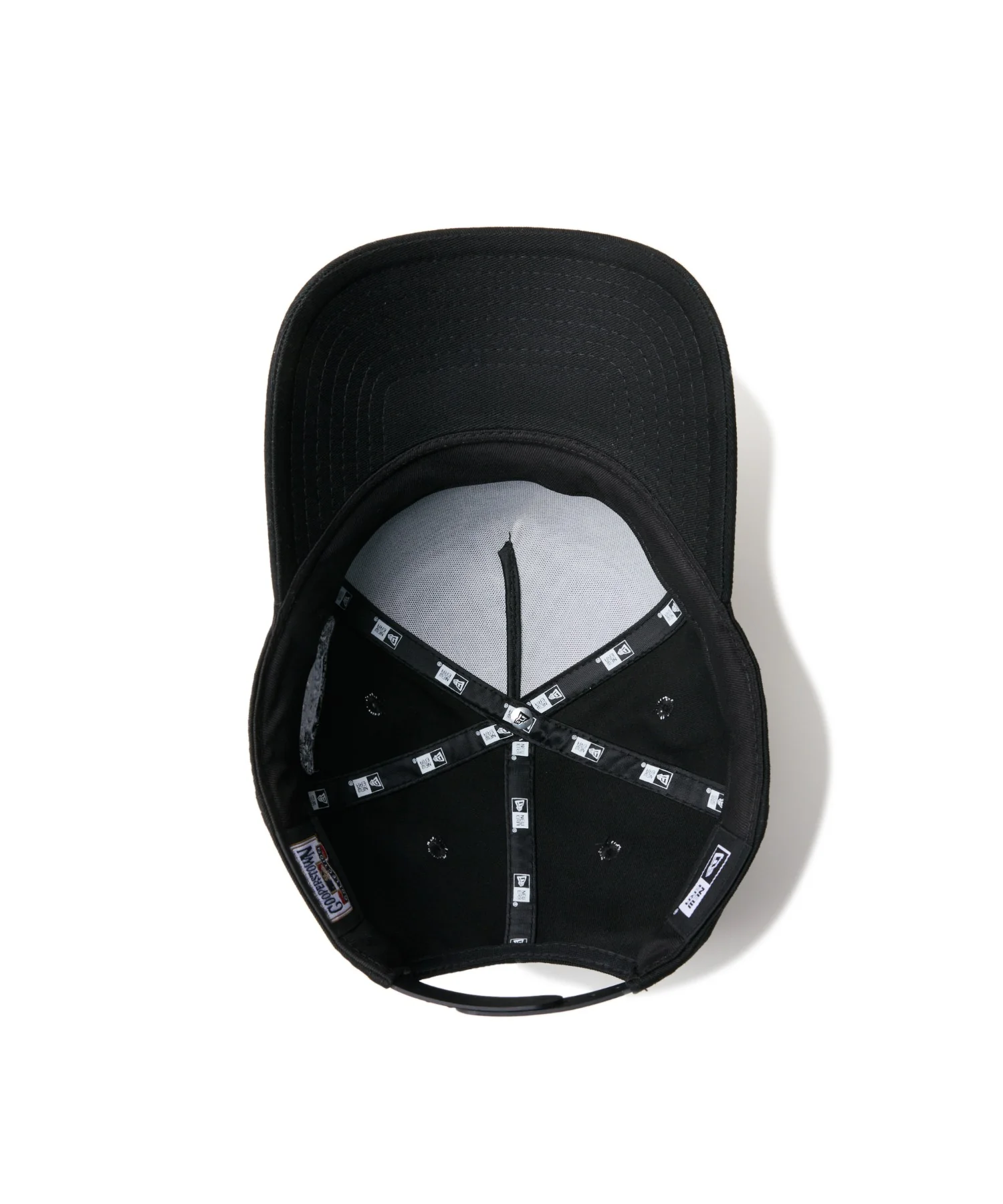 NEWERA 940AF MLBCO BLACK & WHITE - Image 32