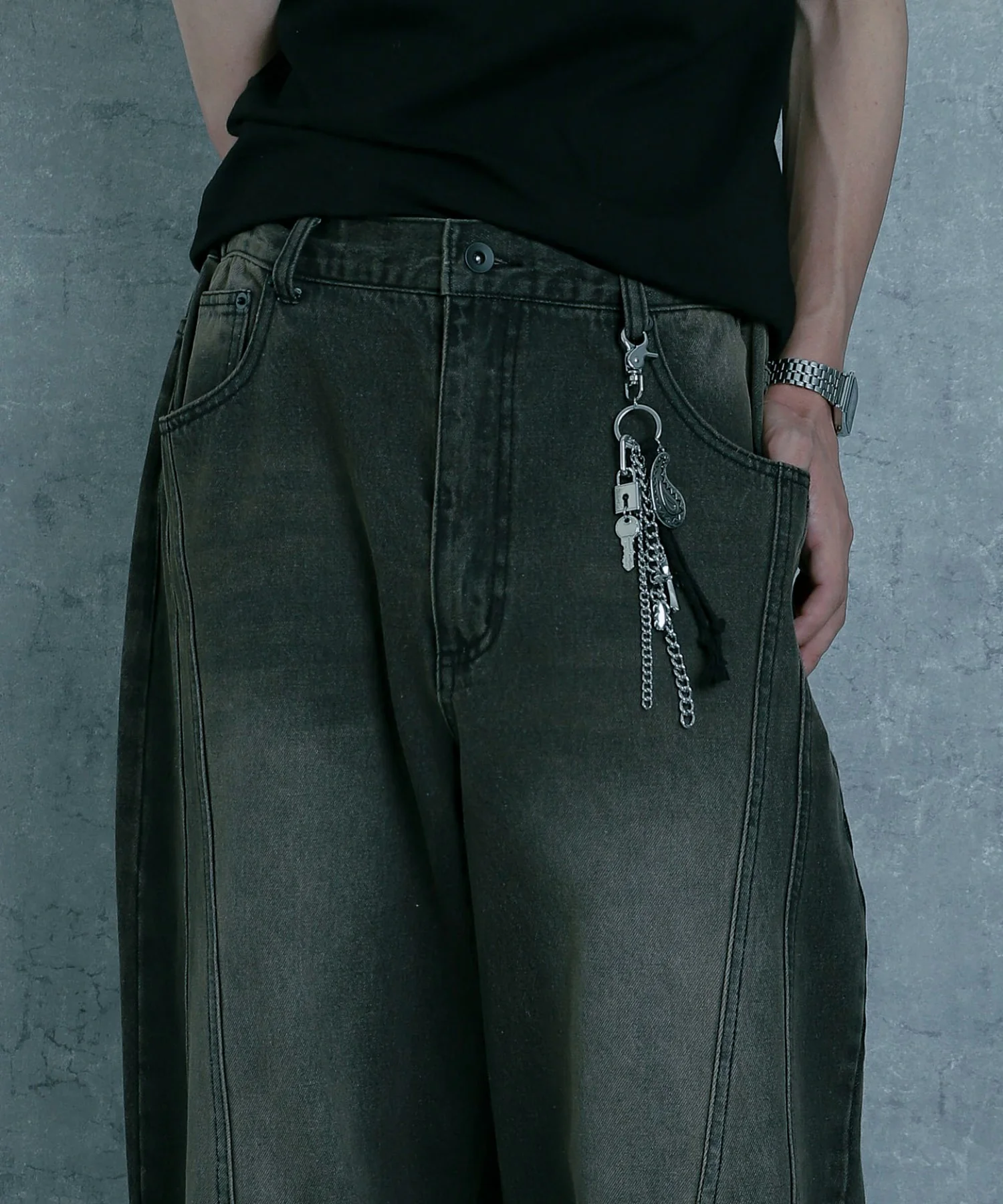 Mジャラモチーフキーチェーン - Image 15