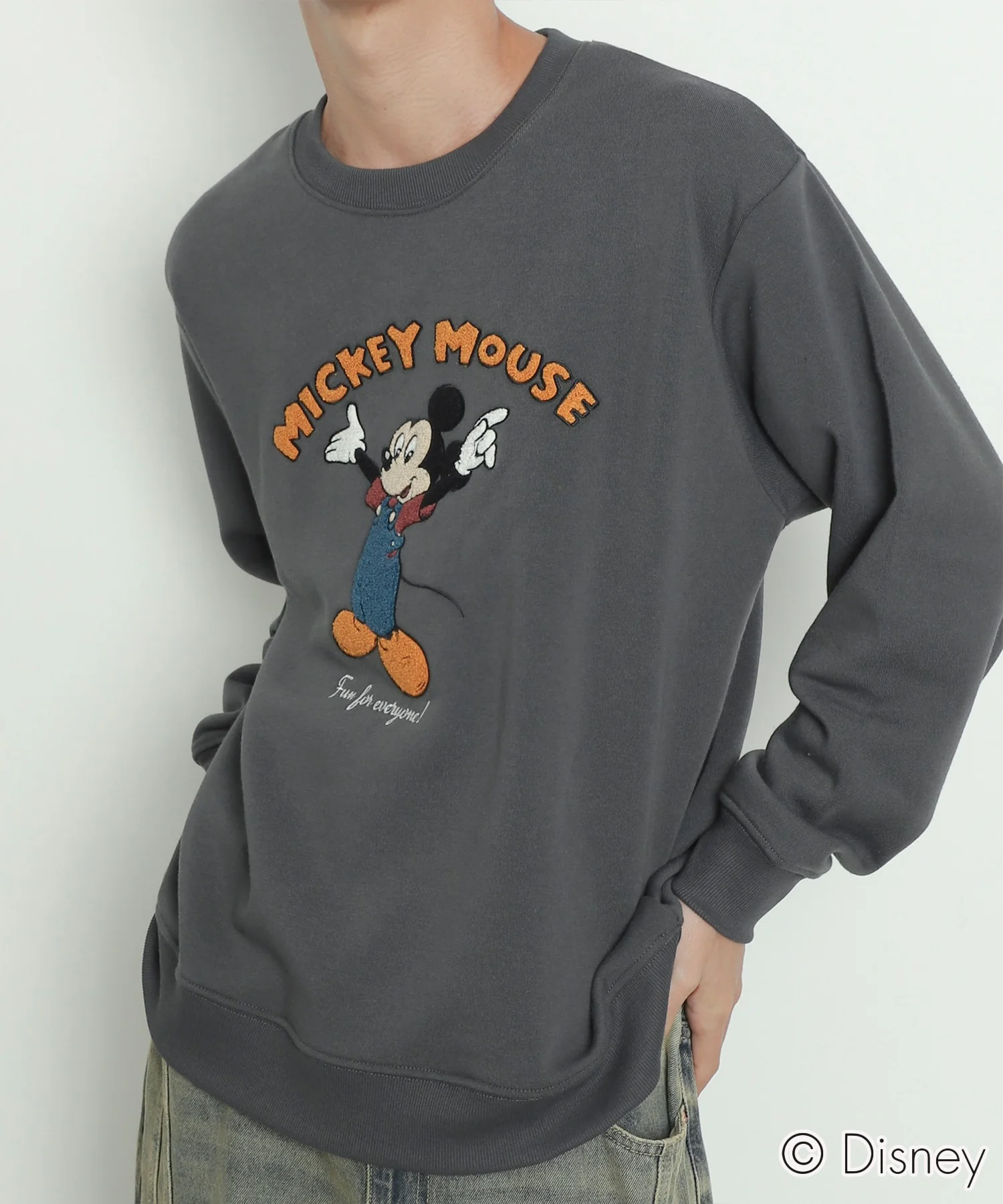 MICKEYサガラ刺繍スウェット - Image 9