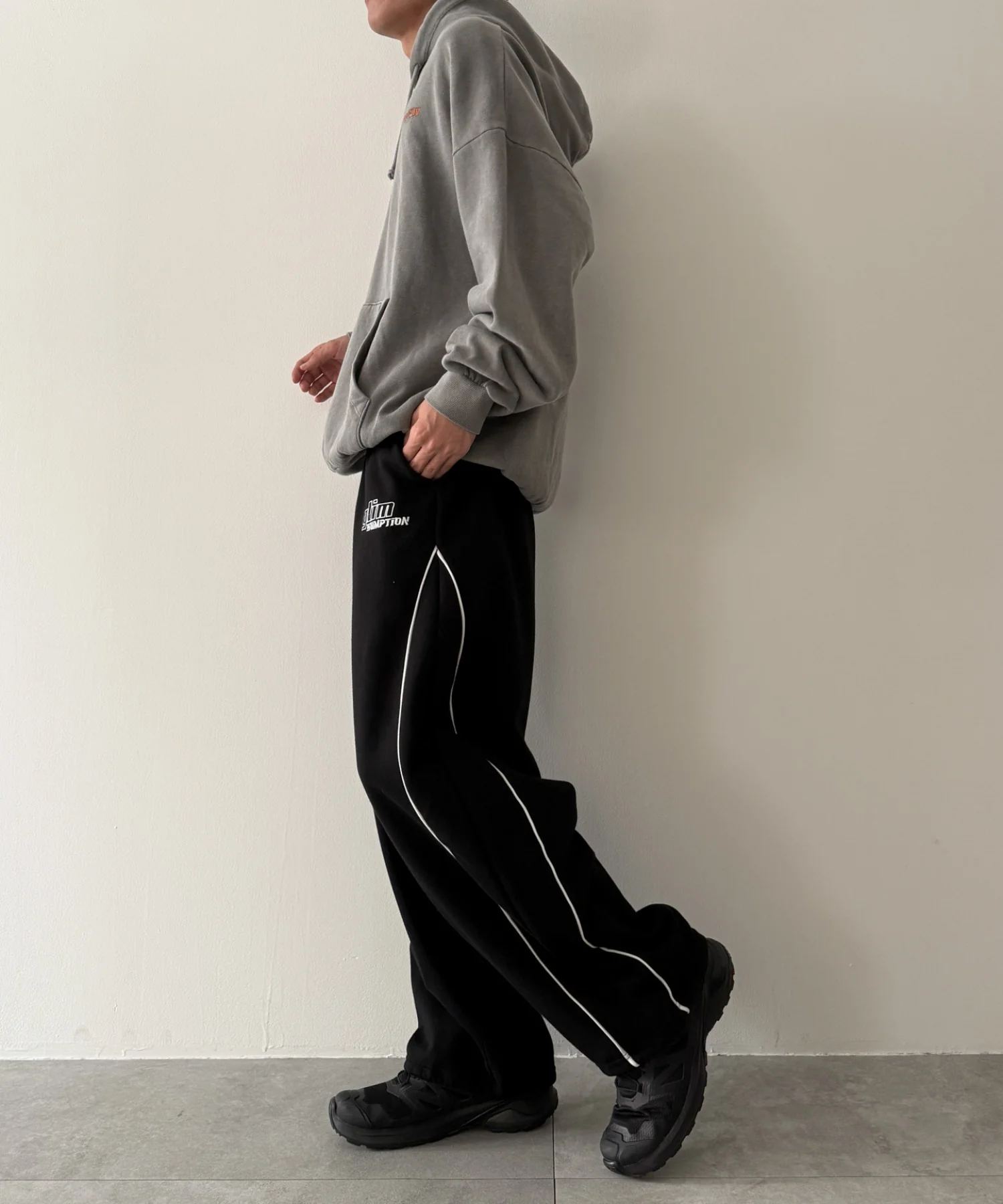 パイピングスウェットパンツ - Image 21