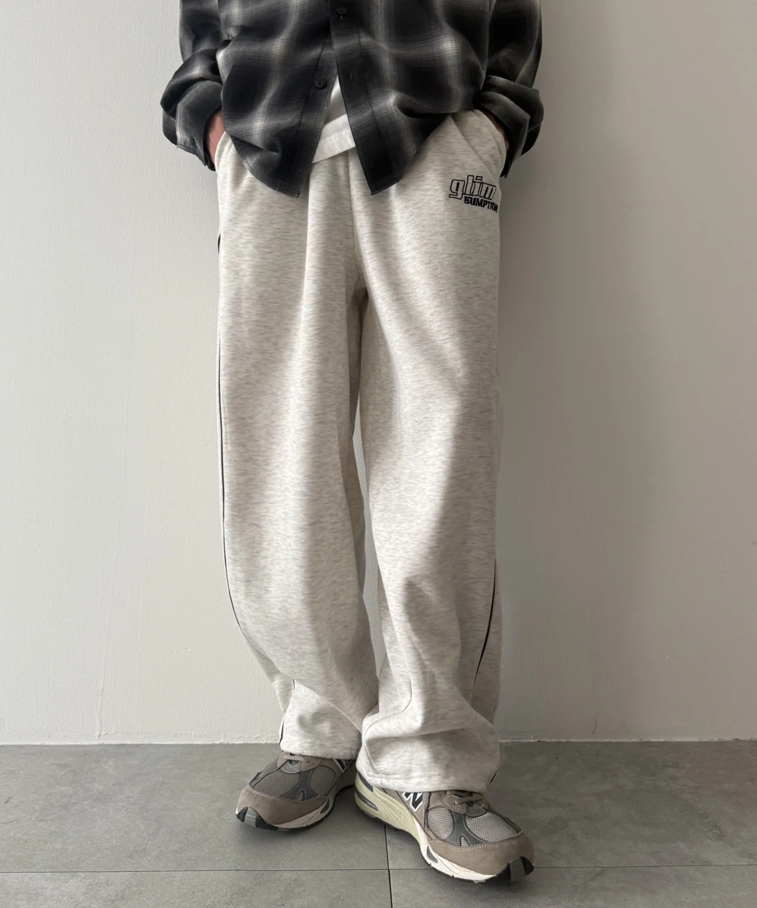 パイピングスウェットパンツ - Image 3