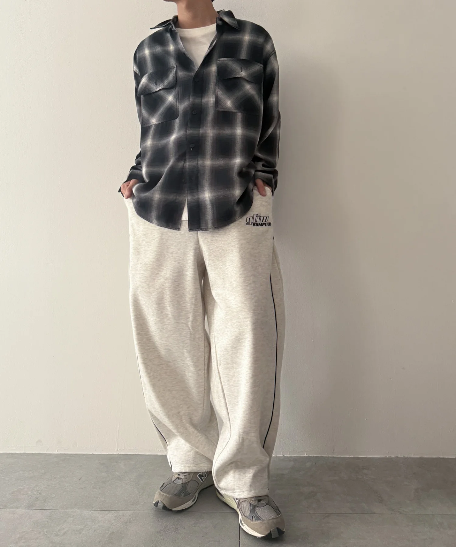 パイピングスウェットパンツ - Image 5