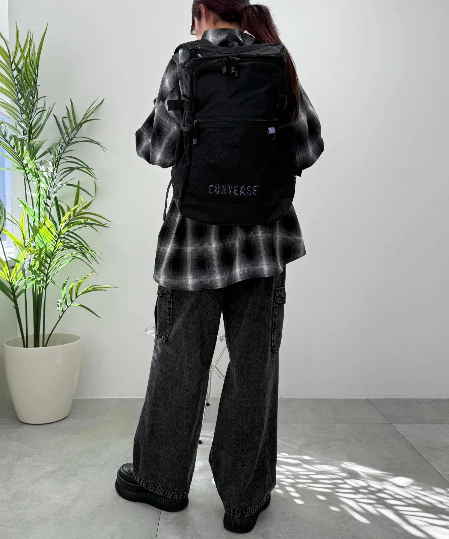 CONVERSE　SQUARE　BIG　BACK　PACK - Image 5
