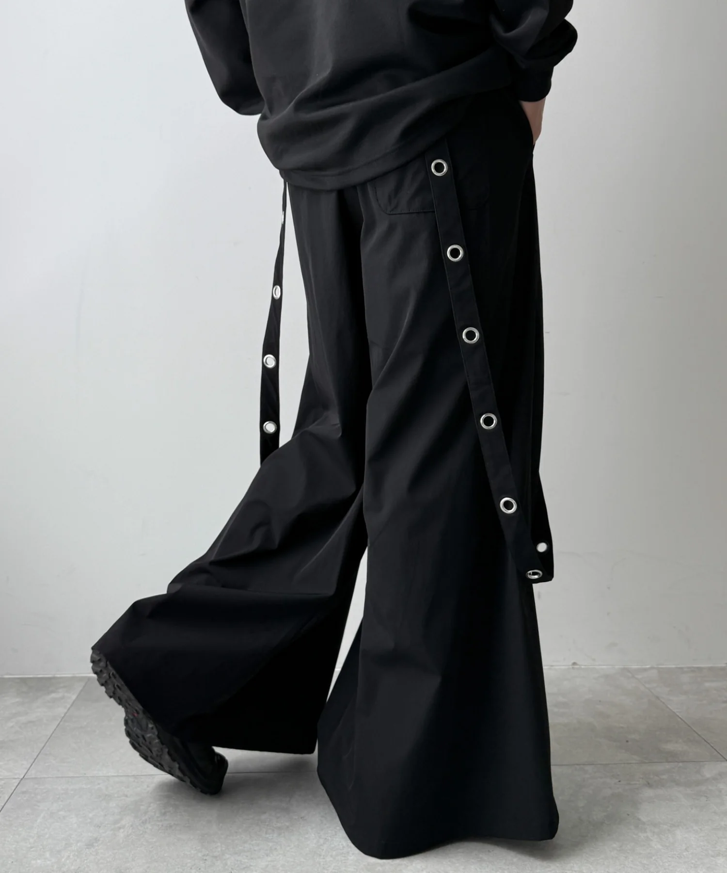 アイレットサスペンダーワイドパンツ - Image 9