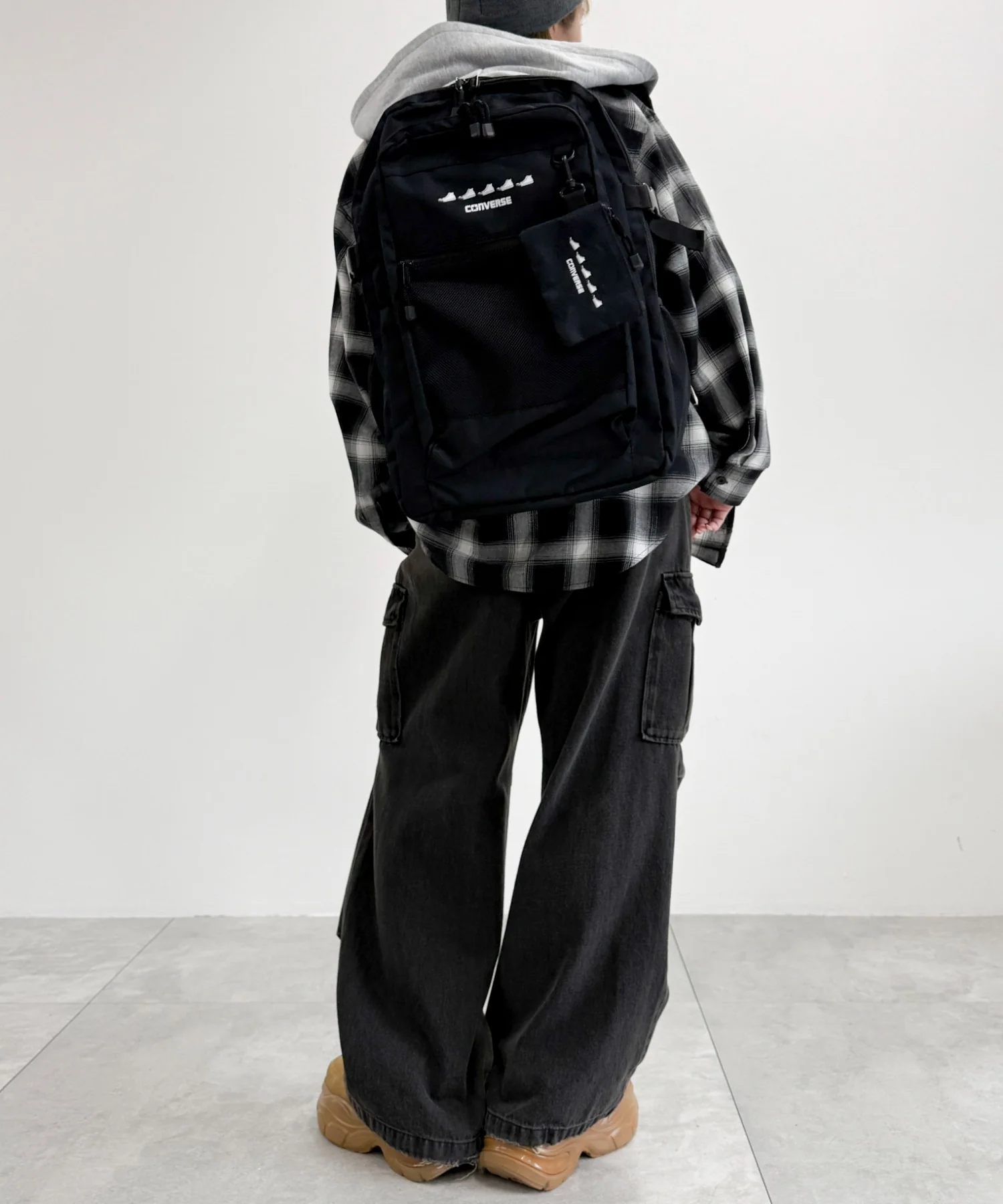 CONVERSE　SNEAKERS　PRINT　BACK　PACK - Image 3
