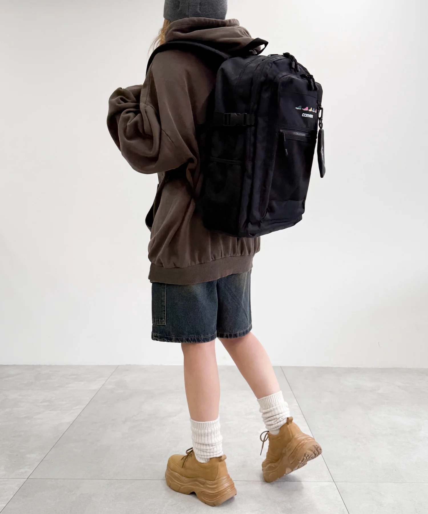 CONVERSE　SNEAKERS　PRINT　BACK　PACK - Image 4
