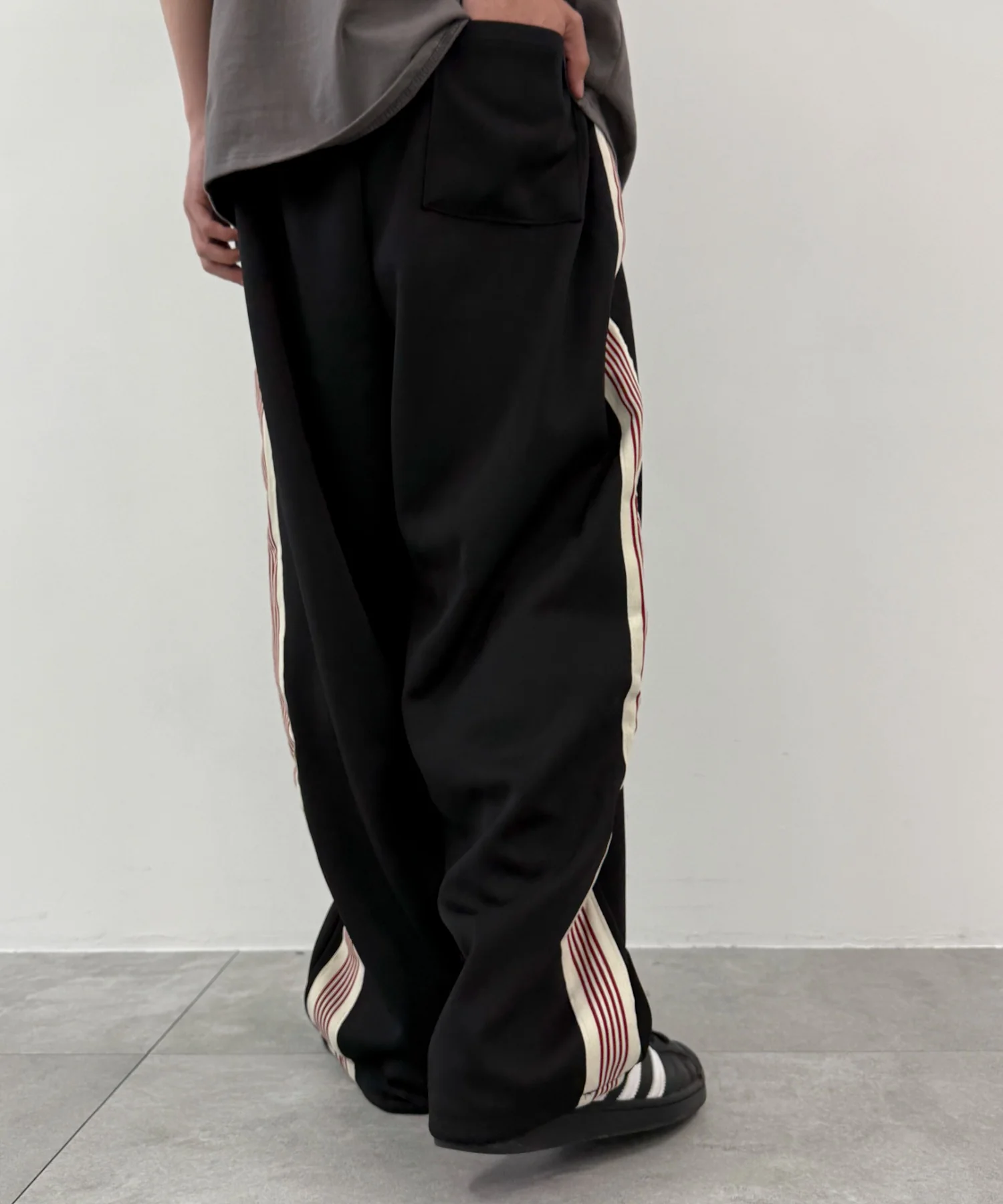 ライントラックパンツ - Image 14