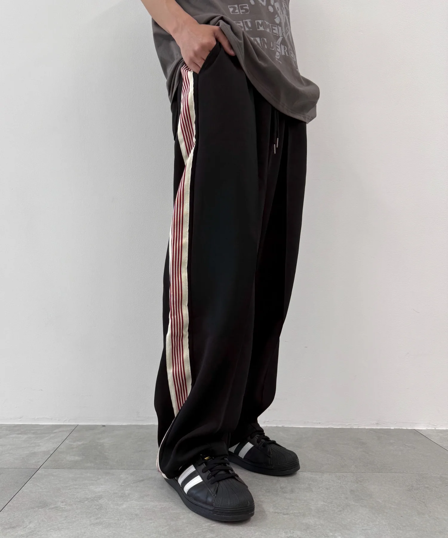 ライントラックパンツ - Image 2