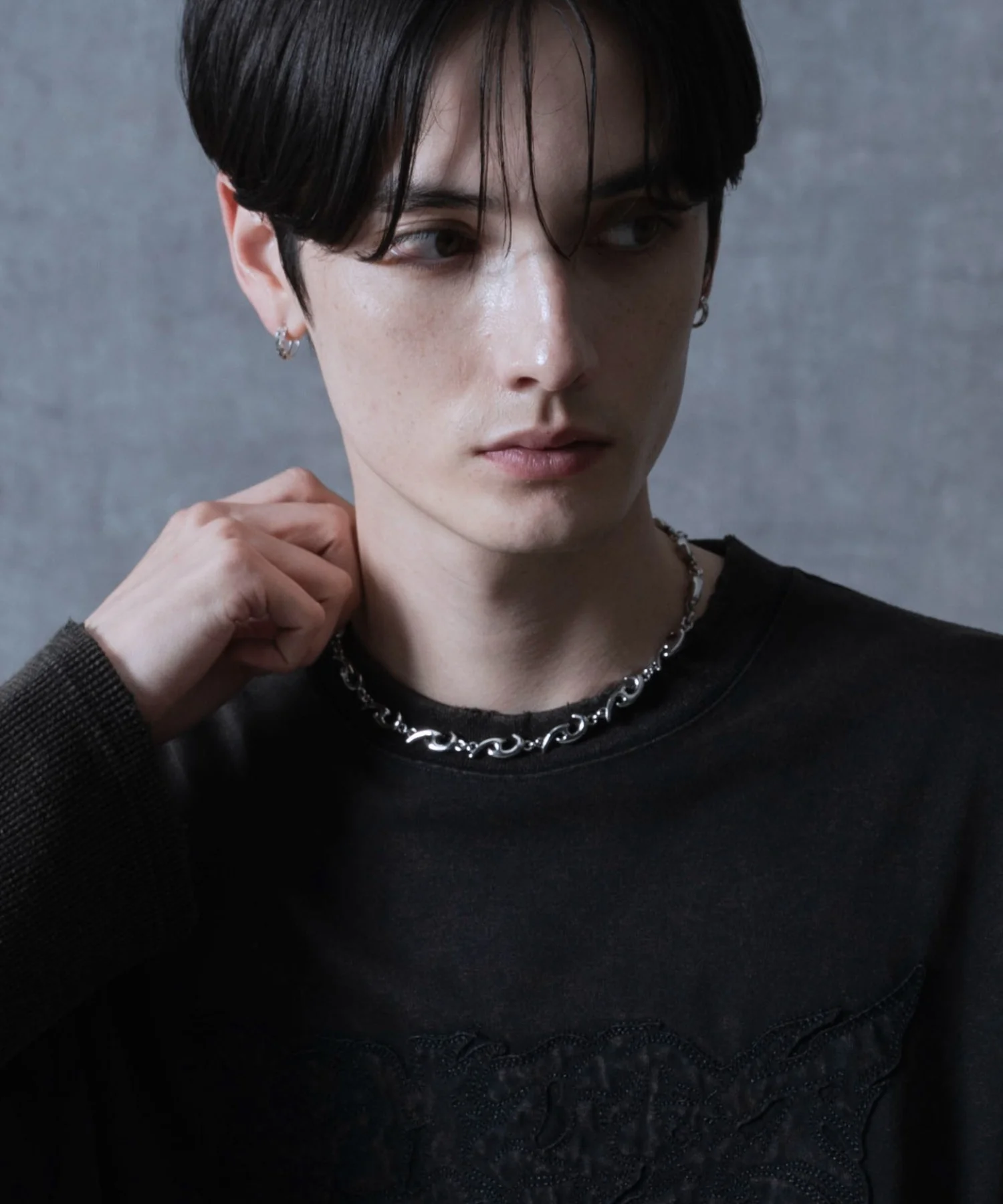 Mトライバルチェーンネックレス - Image 5