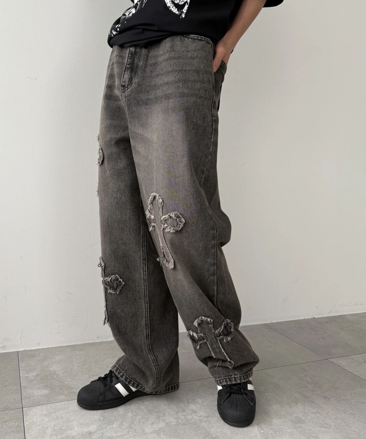 クロスモチーフオーバーダイバギーパンツ - Image 12