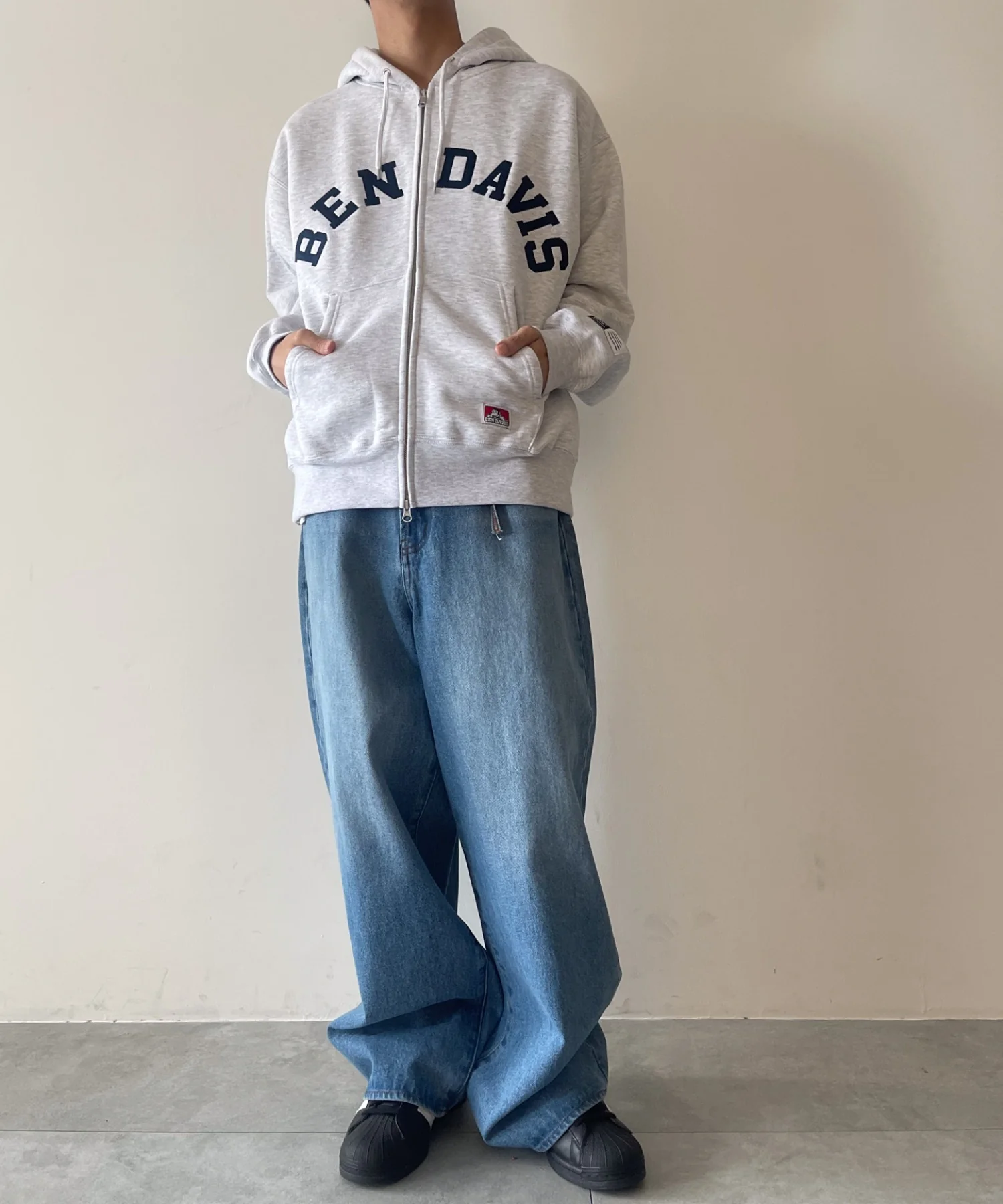 BENDAVISアーチロゴZIPパーカー - Image 3