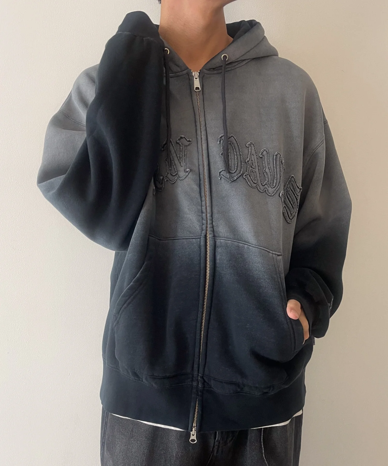 BENDAVISフェードロゴZIPパーカー - Image 3