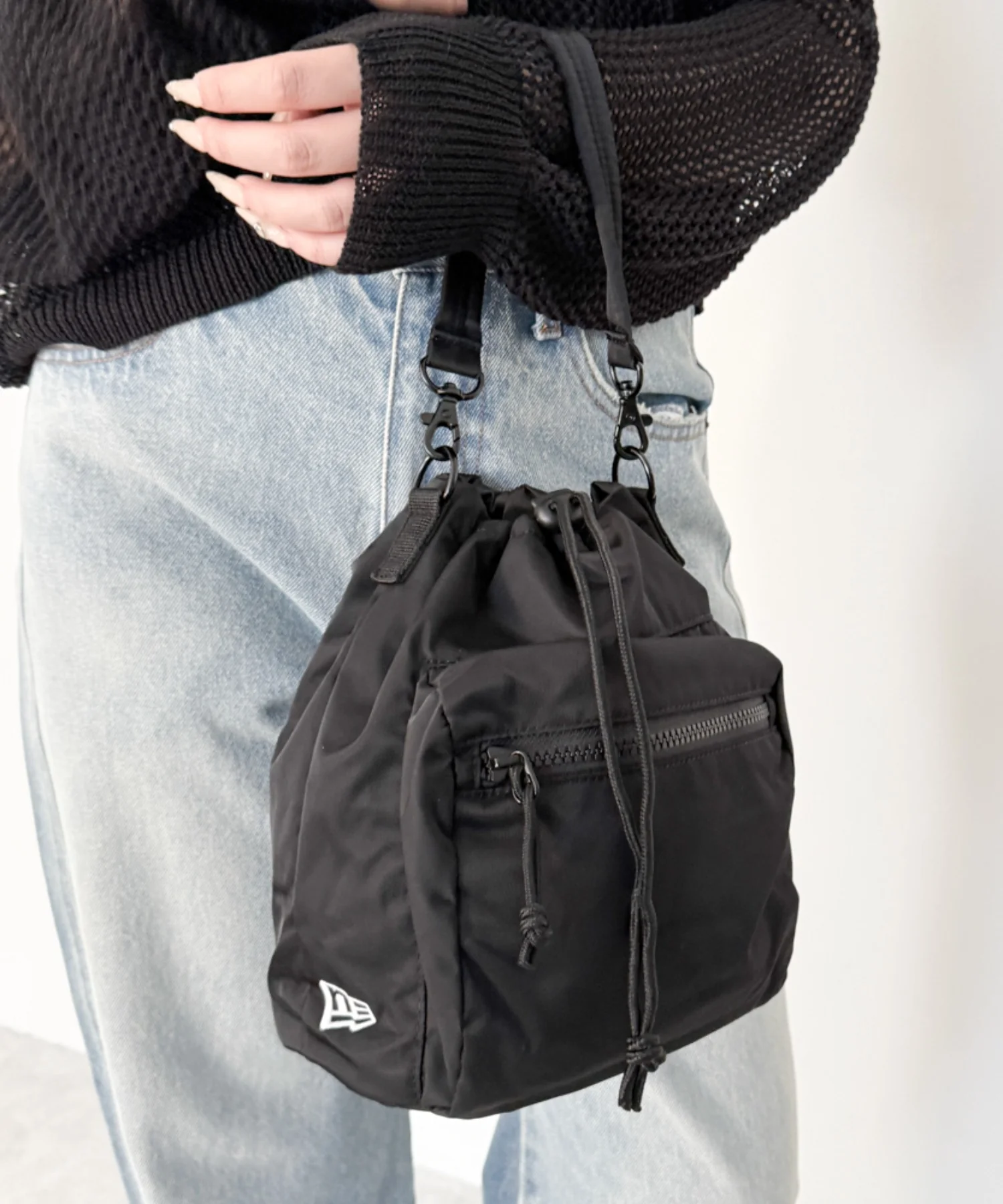 NEWERA　2way　DRAWSTRING　POUCH - Image 3