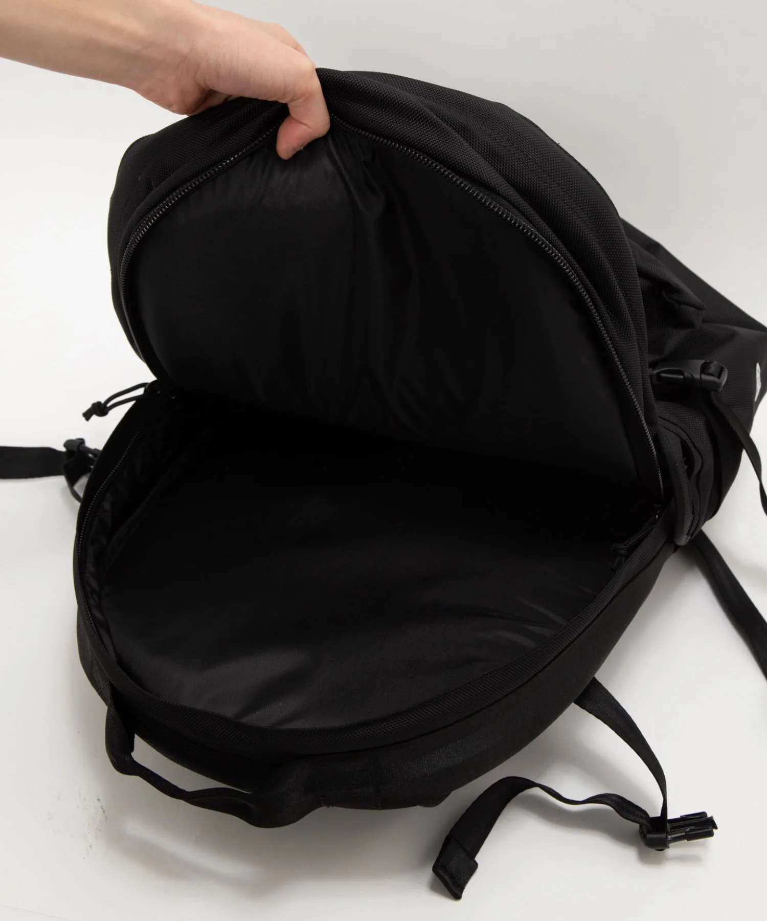 NEWERA　CARRIER　PACK　251 - Image 28