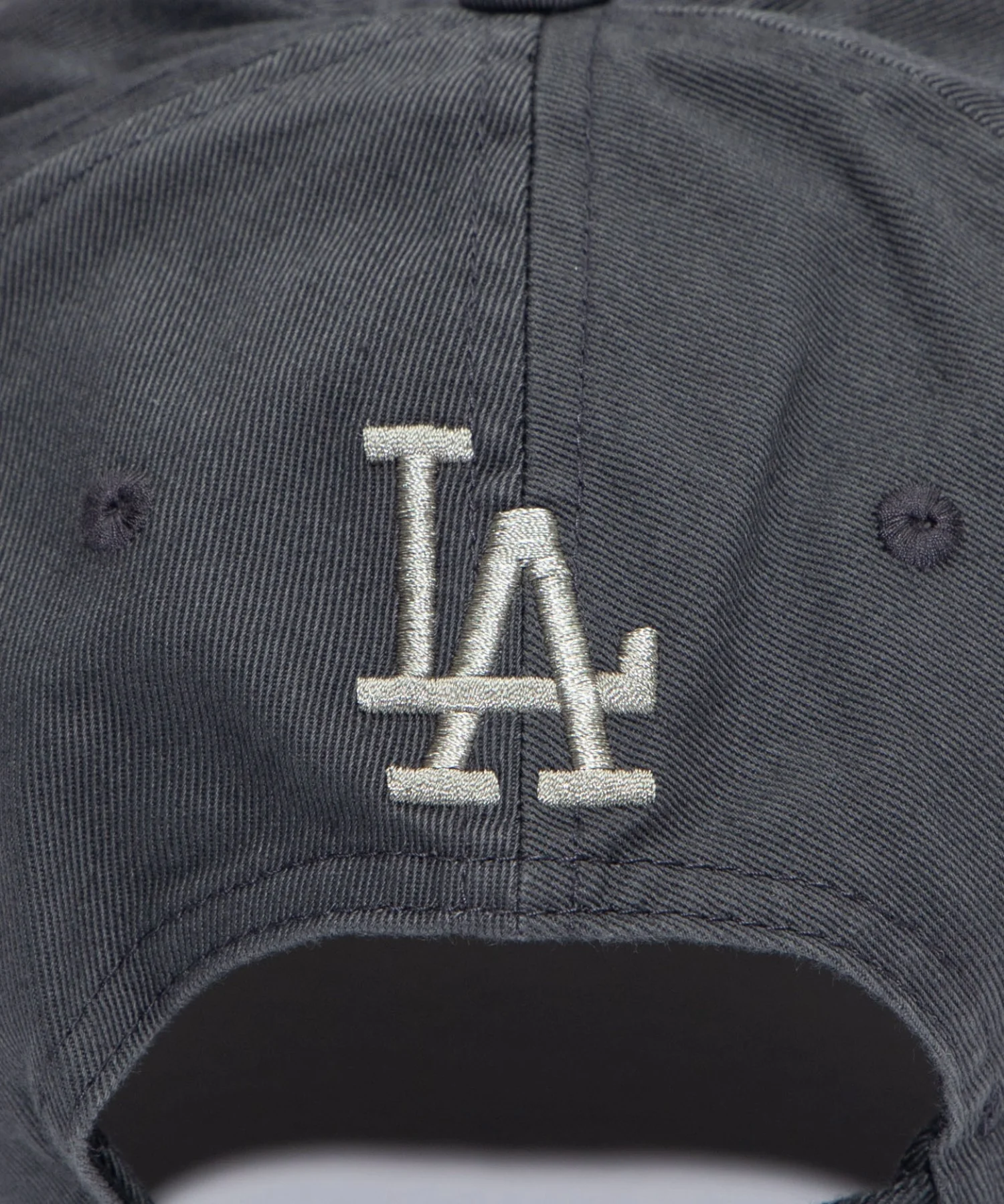 NIKE CLUB UNSTRUCTURED COTTON CAP - Image 9