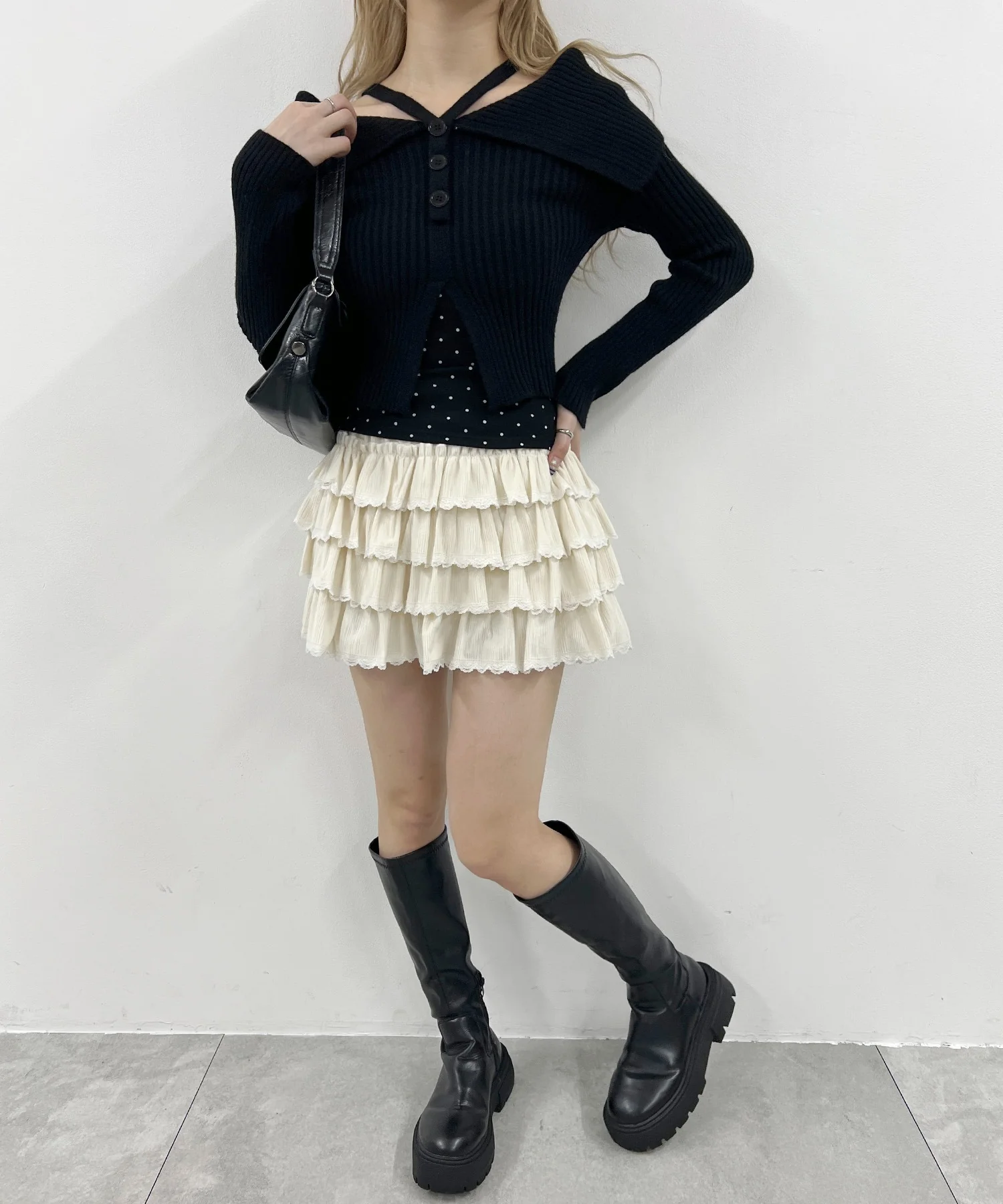 ストラップデザインオフショルニット - Image 13