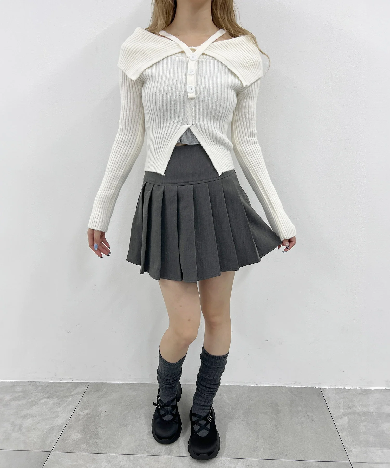 ストラップデザインオフショルニット - Image 6