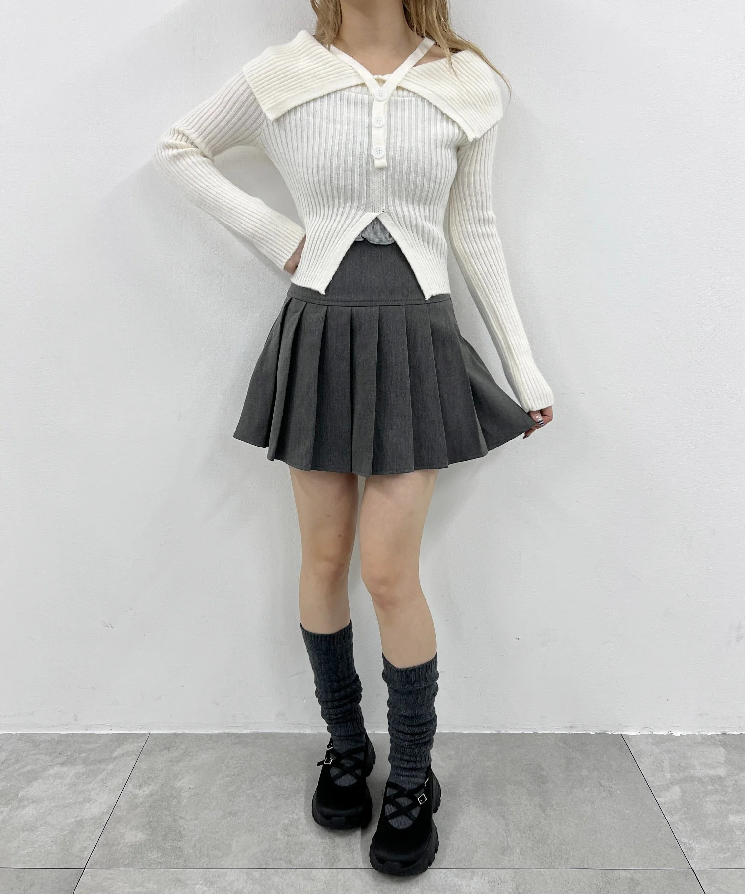 ストラップデザインオフショルニット - Image 7
