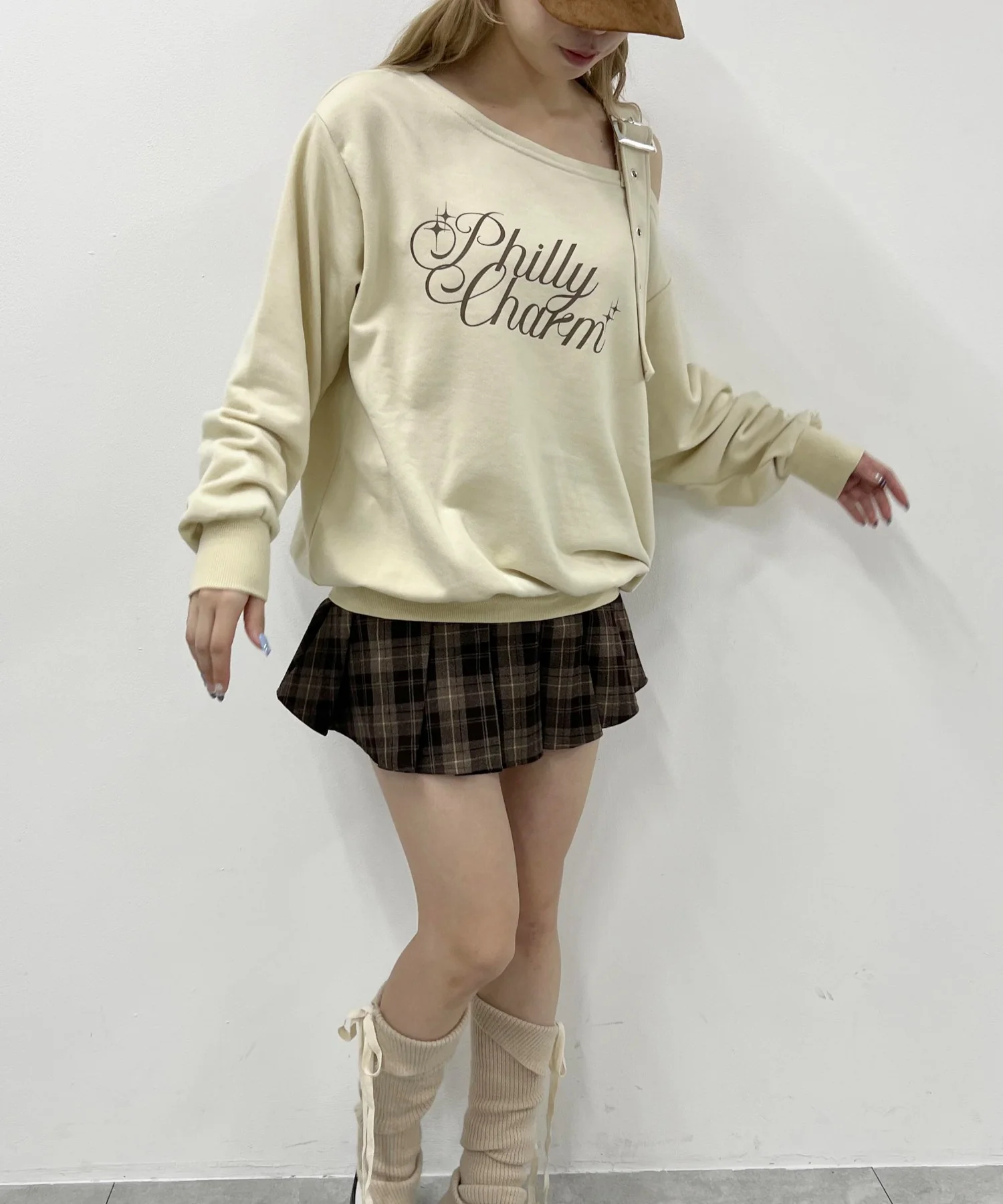 ベルトオフショルビッグスウェット - Image 6