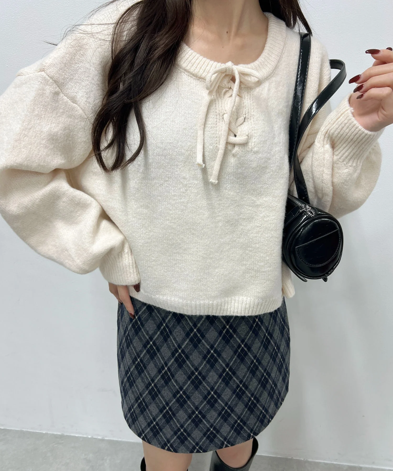 レースアップルーズニット - Image 3